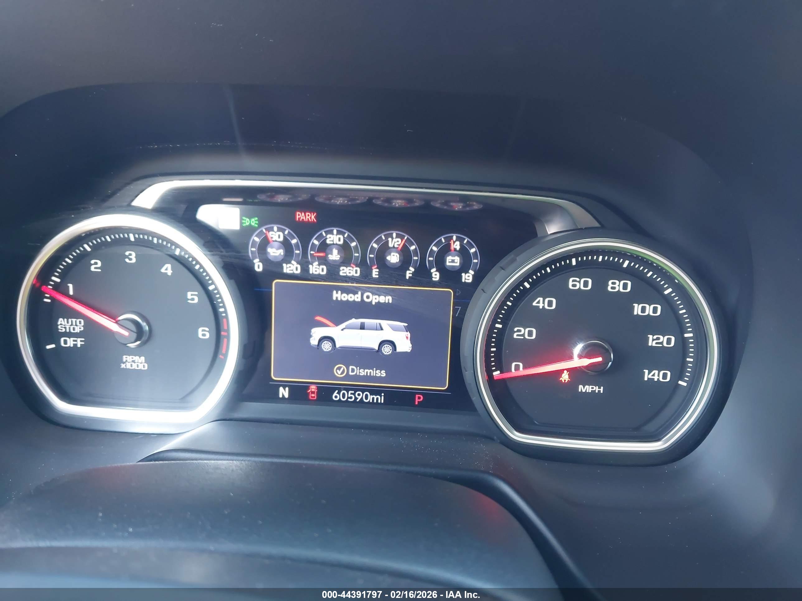 CHEVROLET TAHOE image 7
