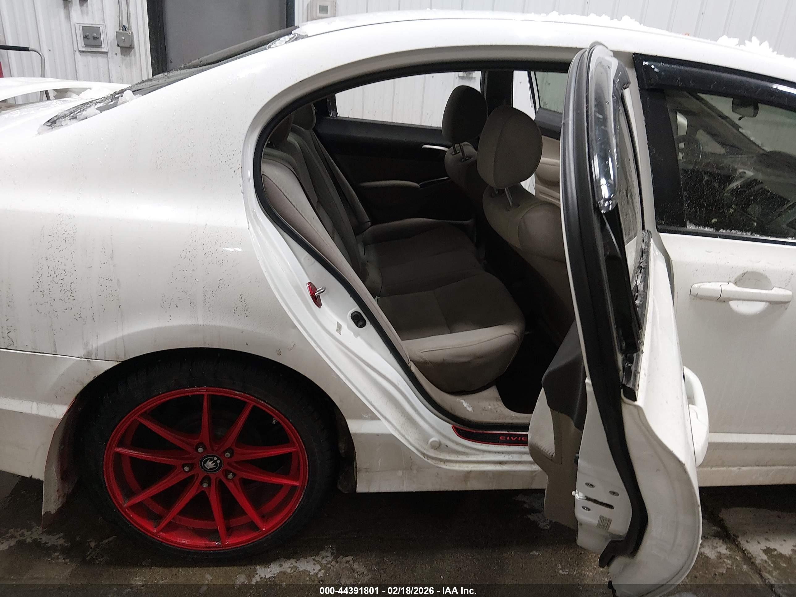 HONDA CIVIC image 8