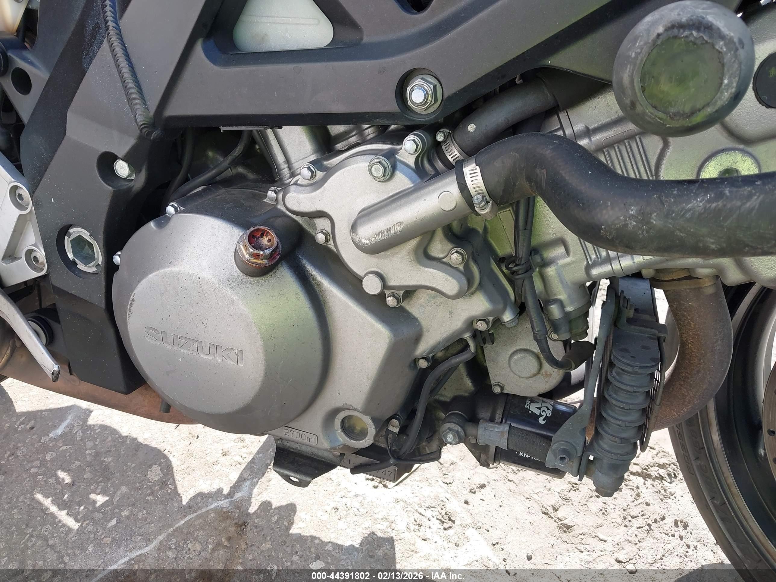 SUZUKI SV1000 image 8