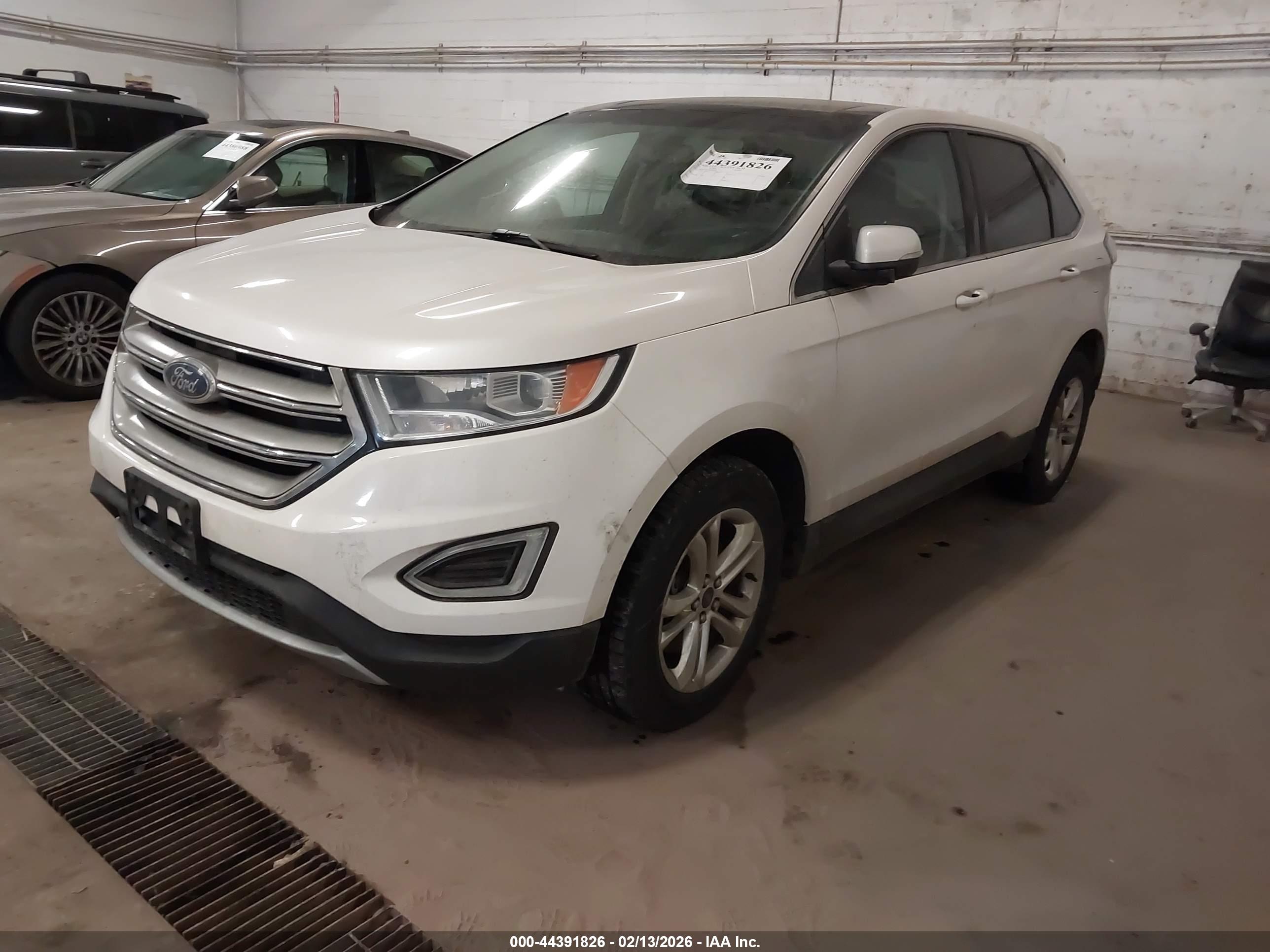 FORD EDGE image 2