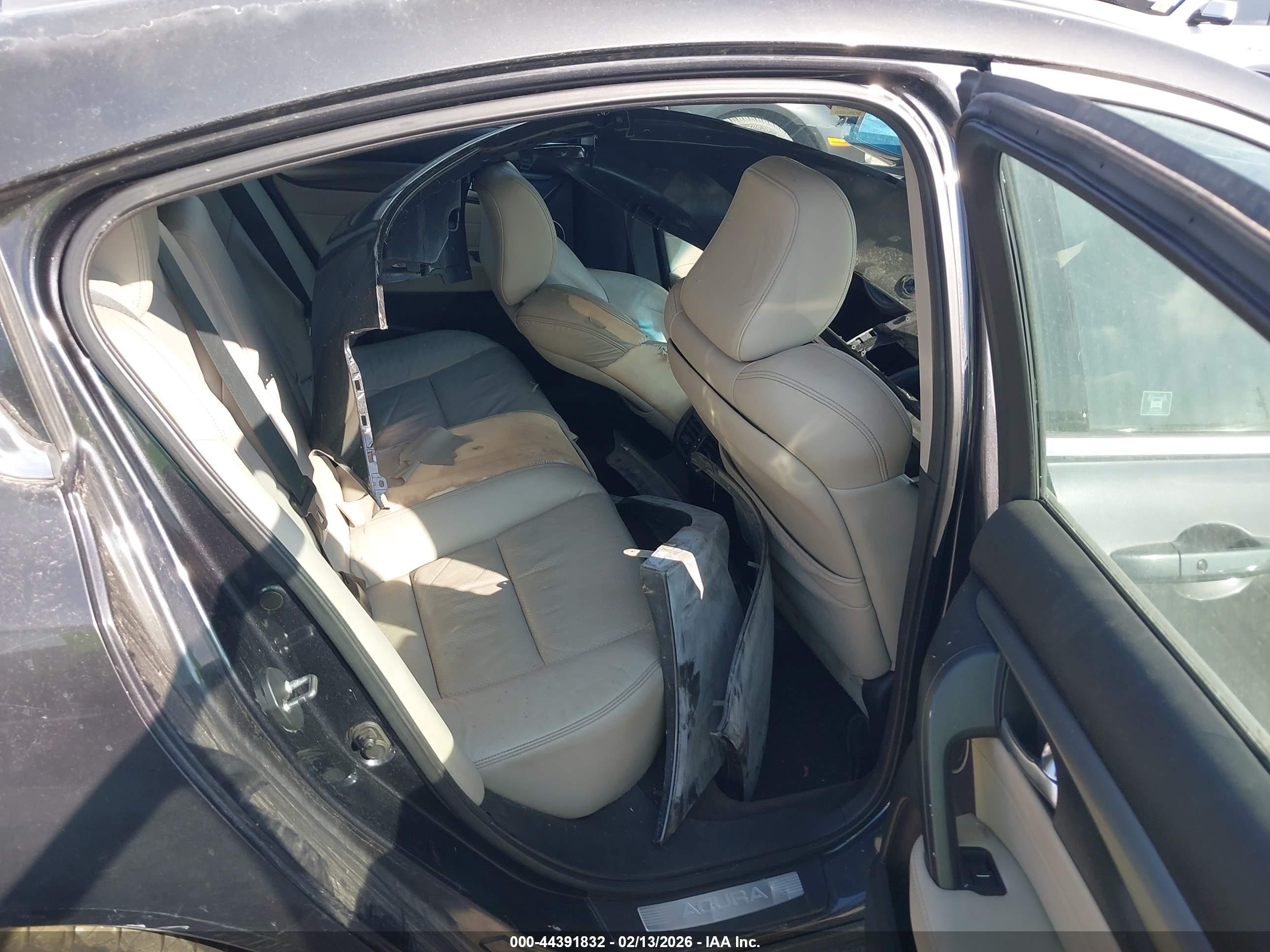 ACURA TL image 8