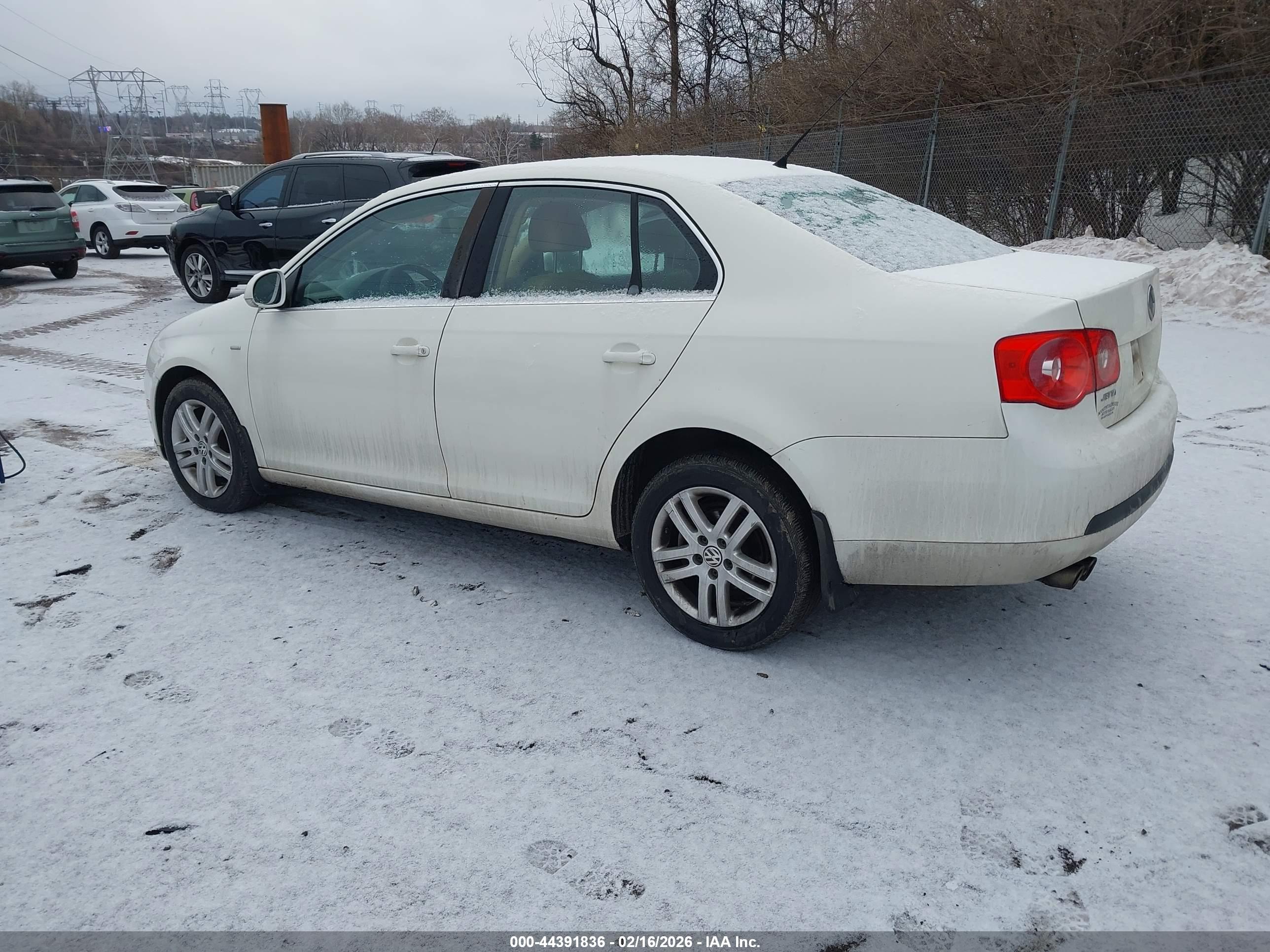 VOLKSWAGEN JETTA image 3
