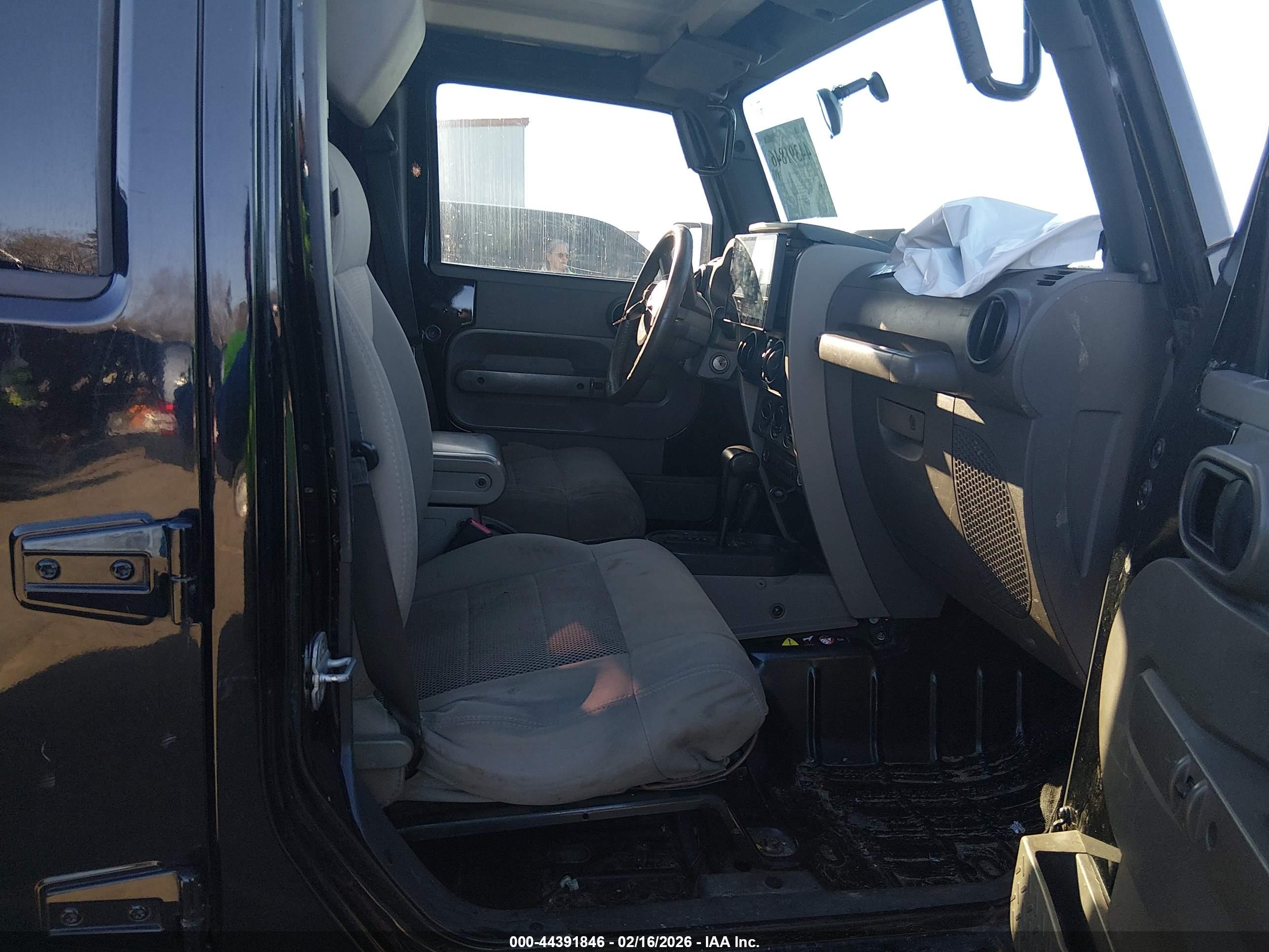 JEEP WRANGLER image 5