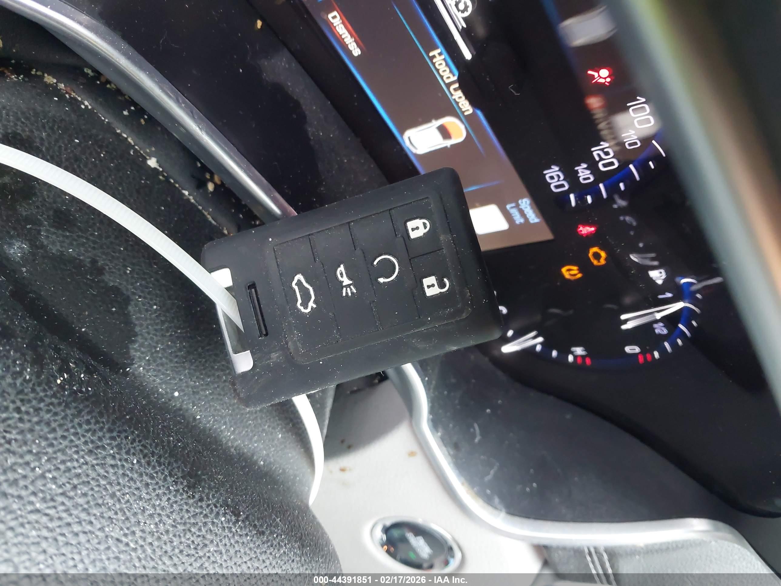 CADILLAC SRX image 11