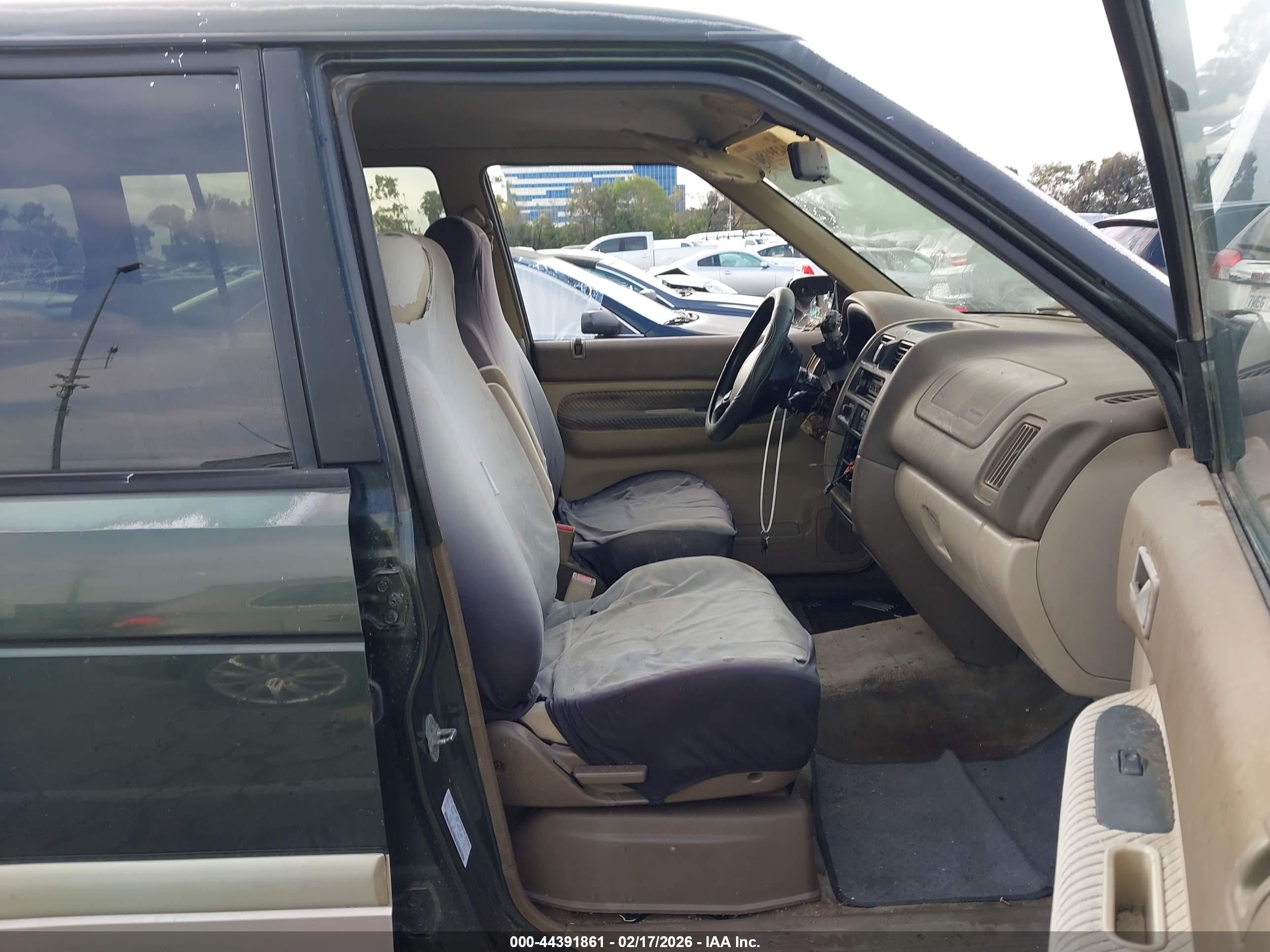 MAZDA MPV image 5