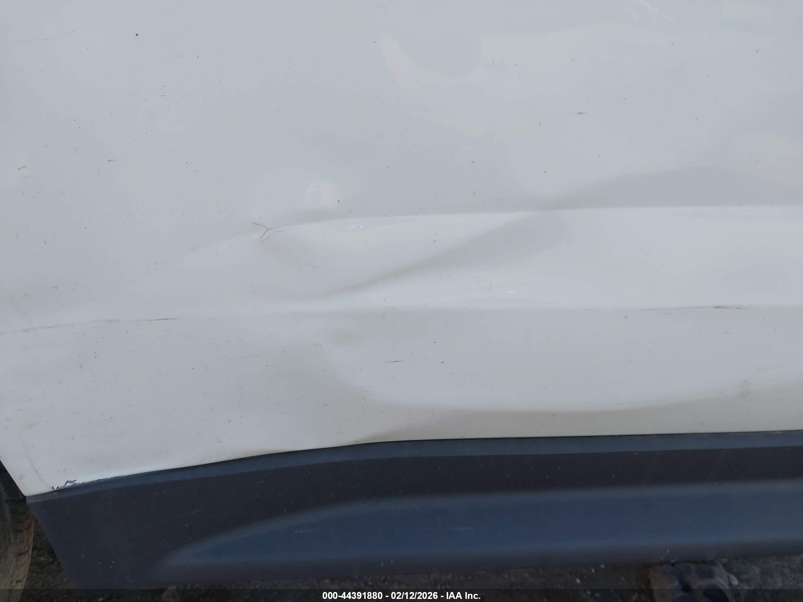 CHEVROLET EQUINOX image 6