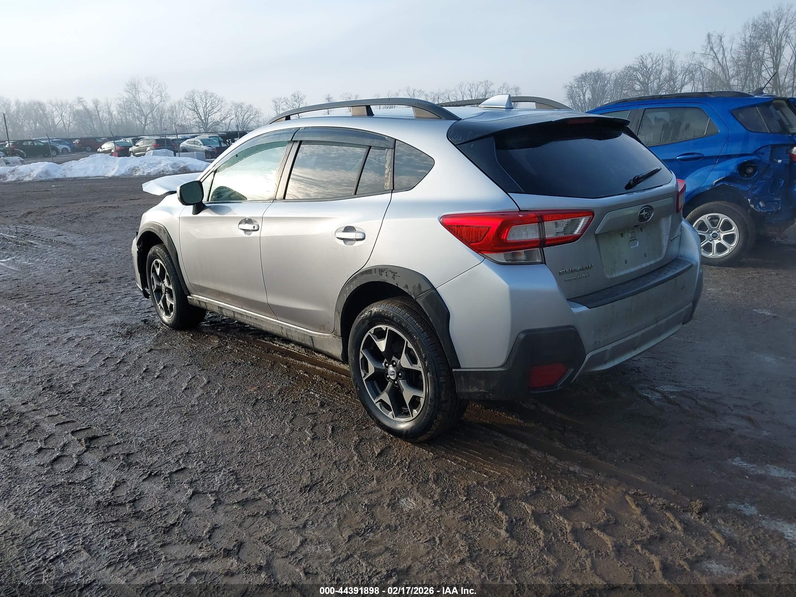 SUBARU CROSSTREK image 3