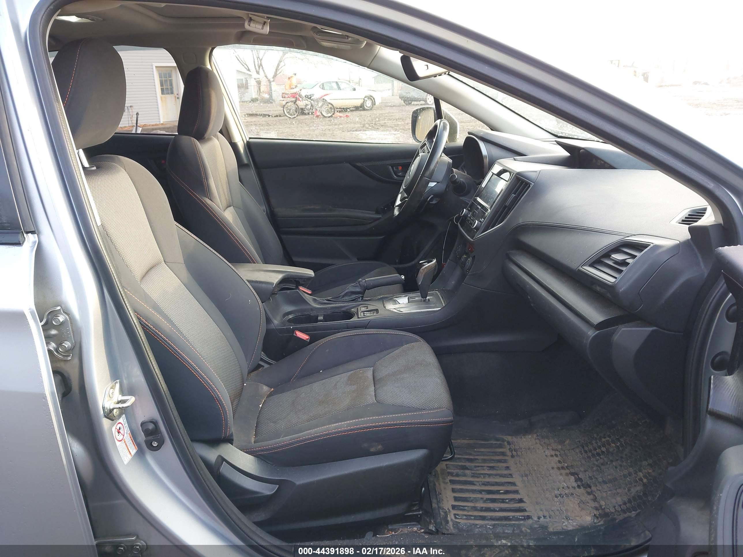 SUBARU CROSSTREK image 5