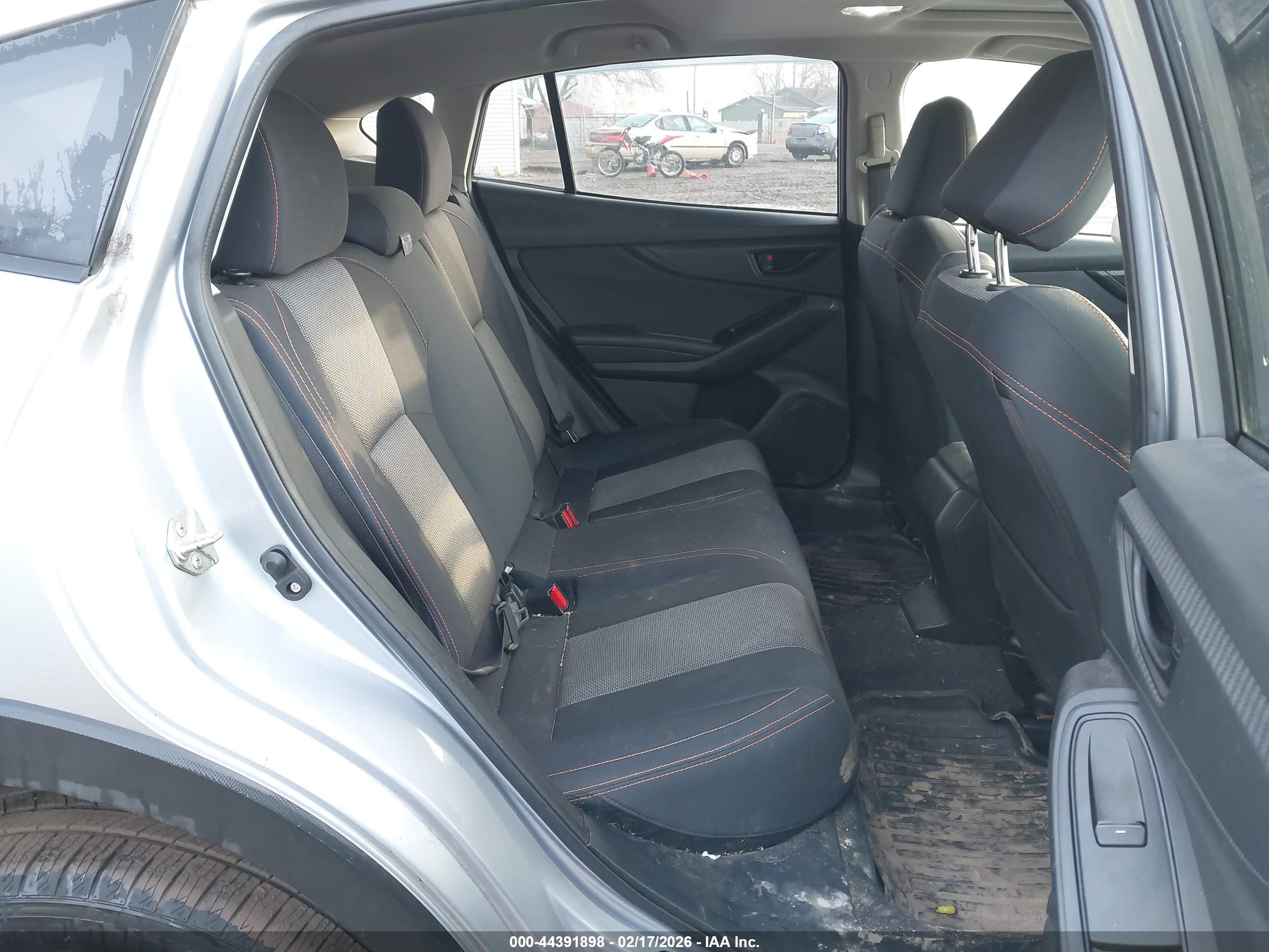 SUBARU CROSSTREK image 8