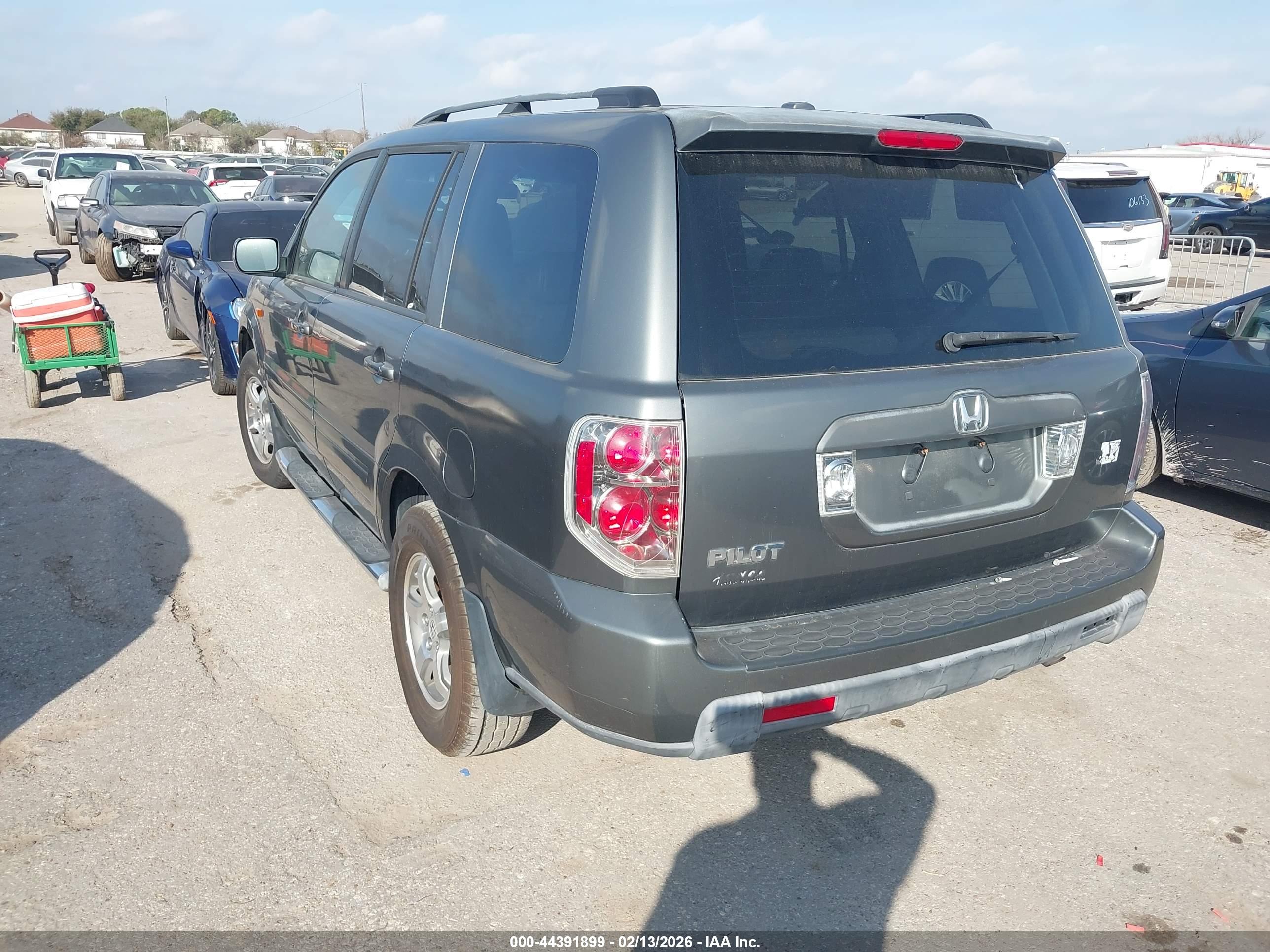 HONDA PILOT image 3