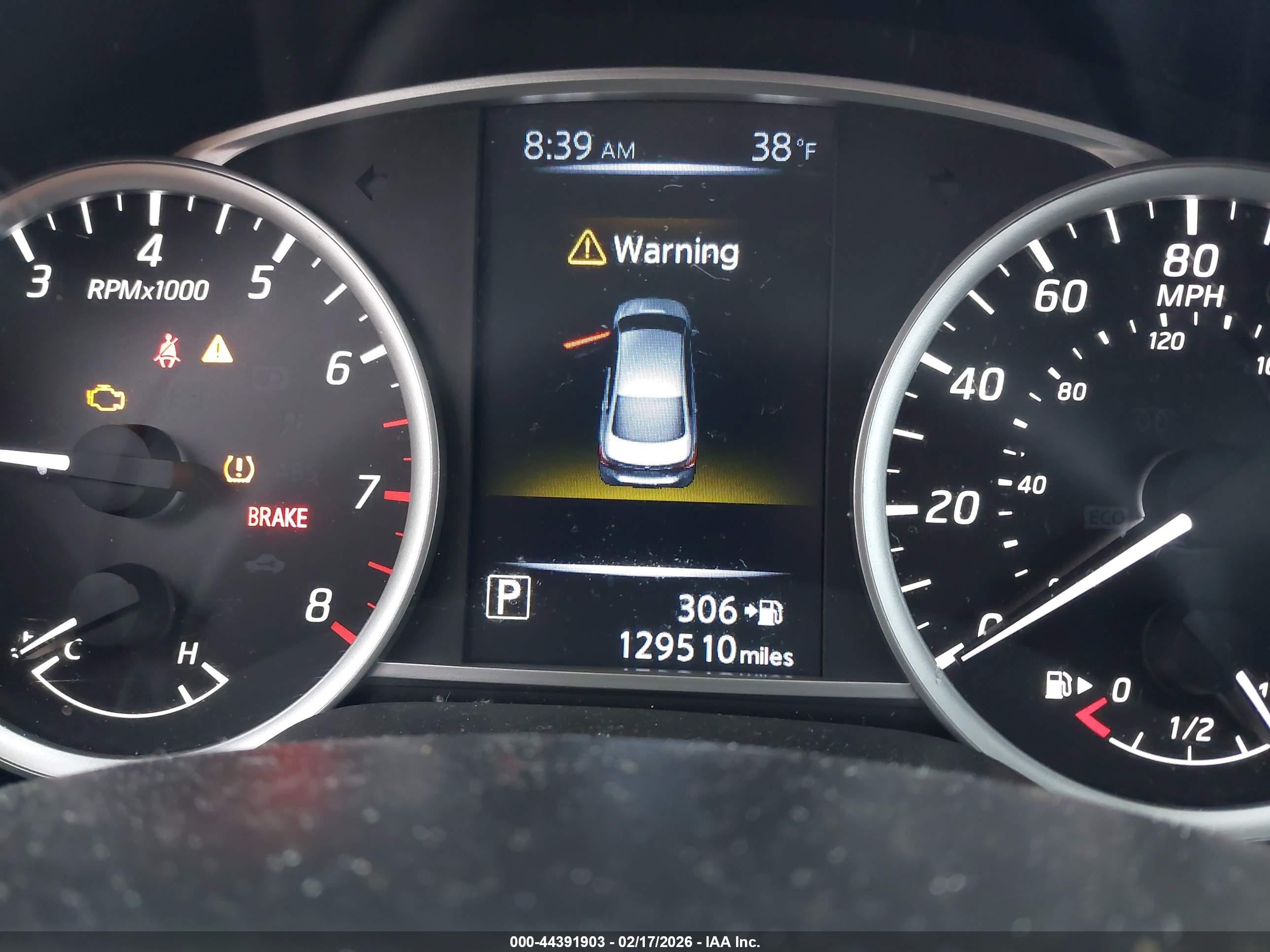 NISSAN SENTRA image 7