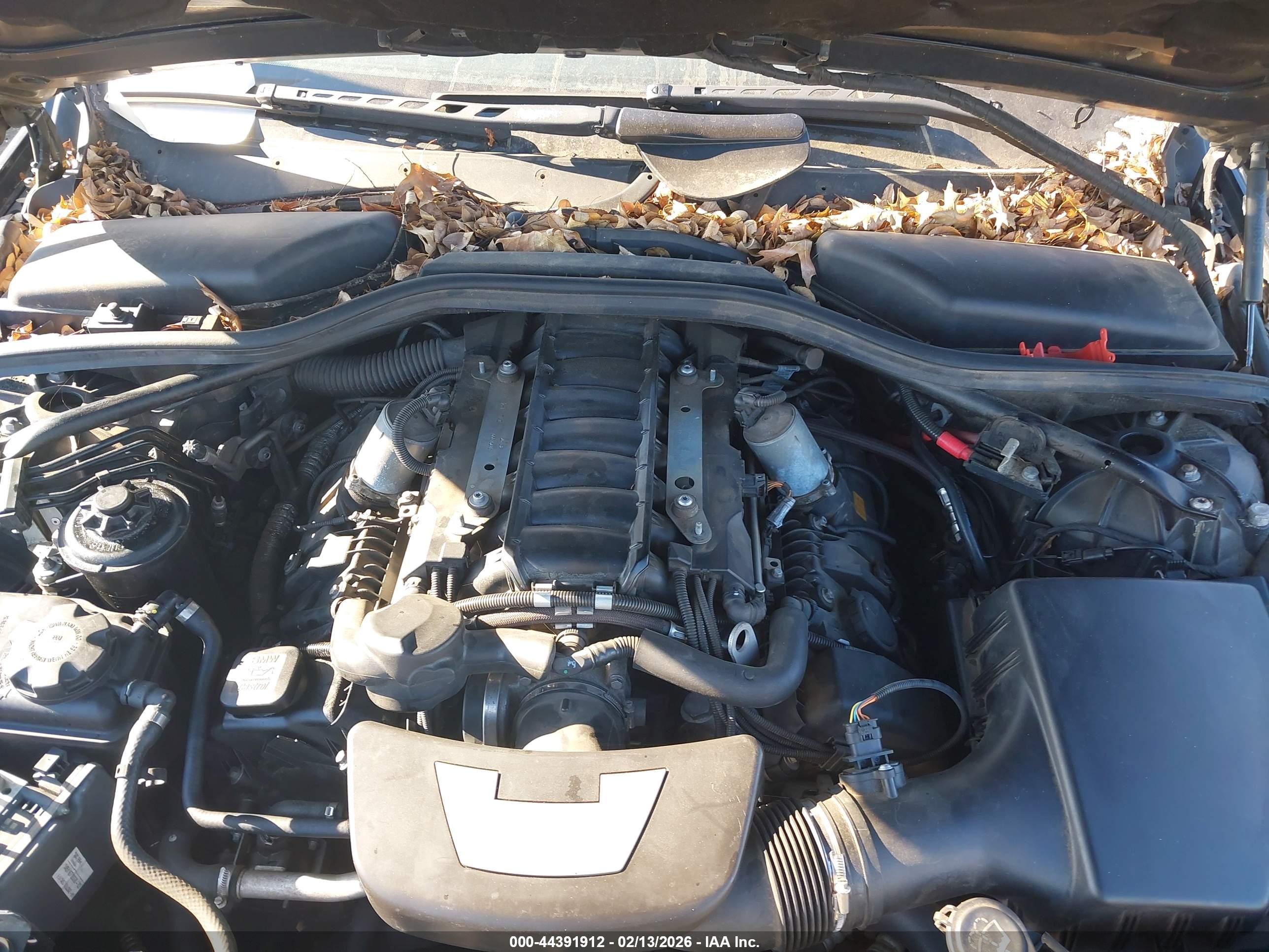 BMW 650I image 10