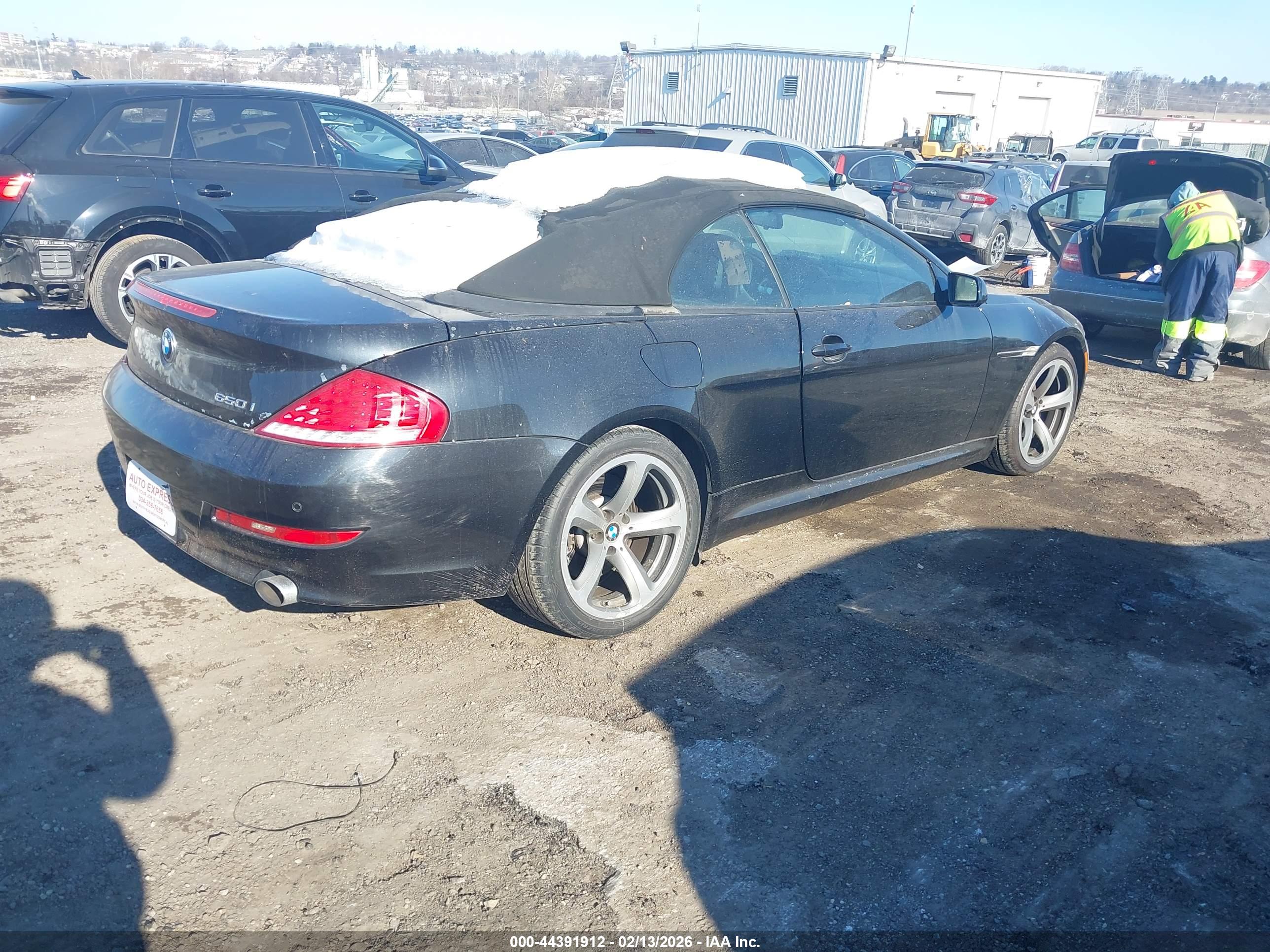 BMW 650I image 4