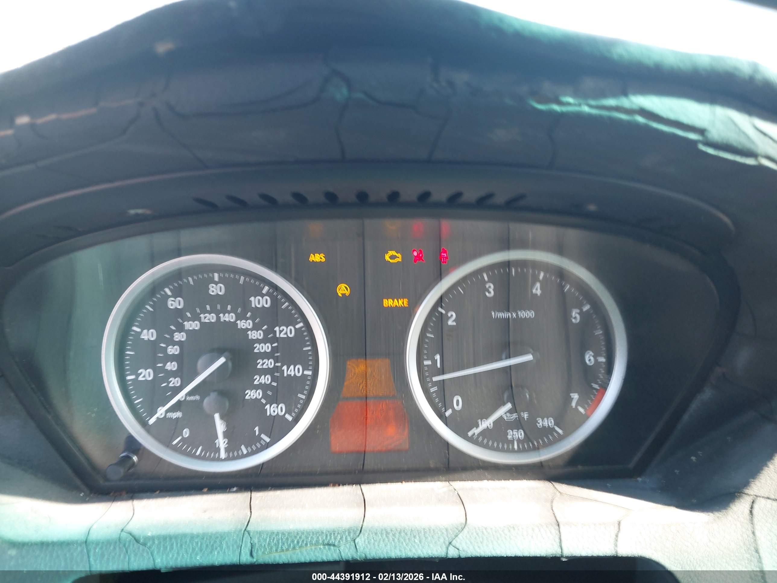 BMW 650I image 7