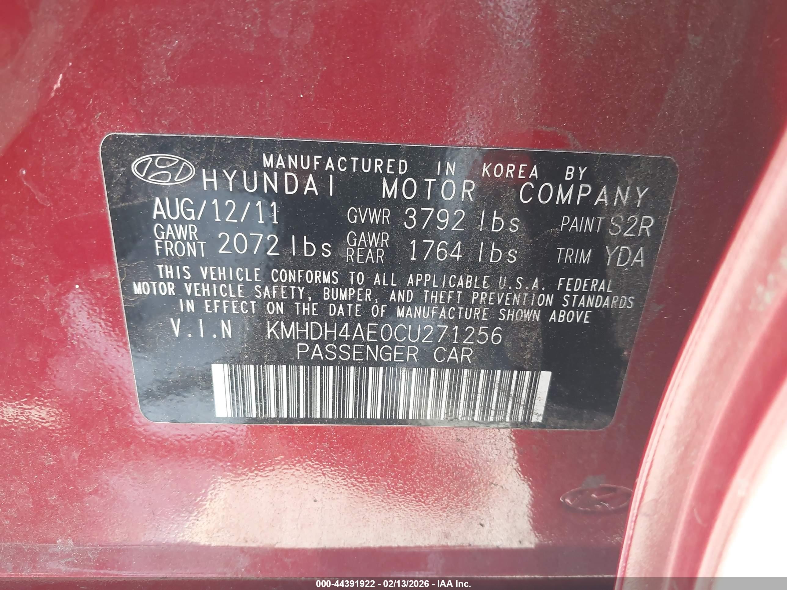 HYUNDAI ELANTRA image 9