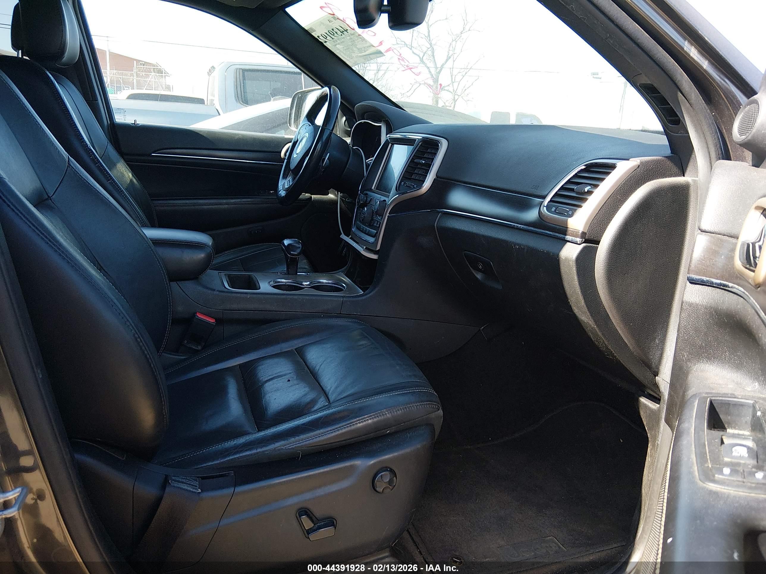 JEEP GRAND image 5