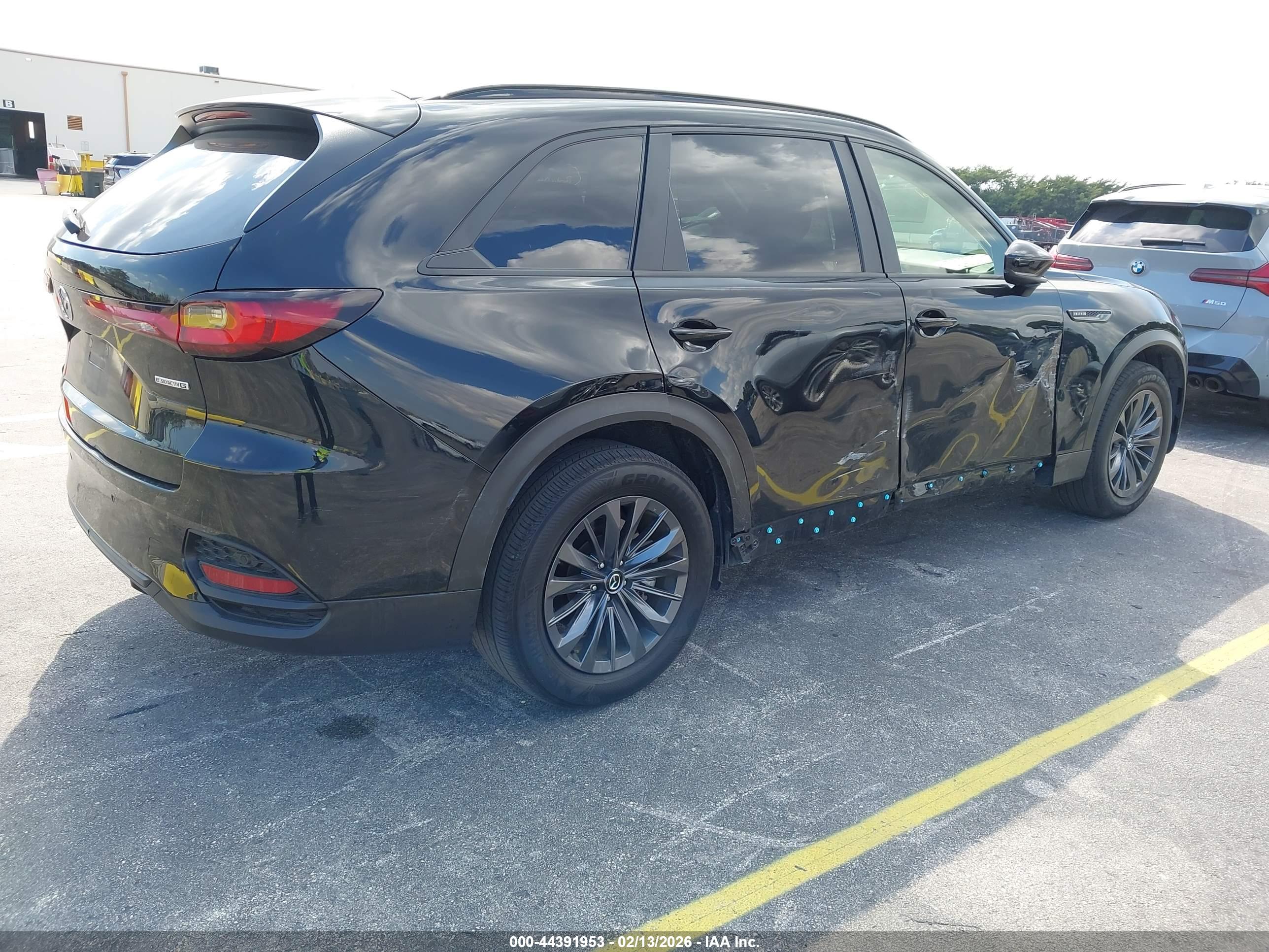 MAZDA CX-70 image 4