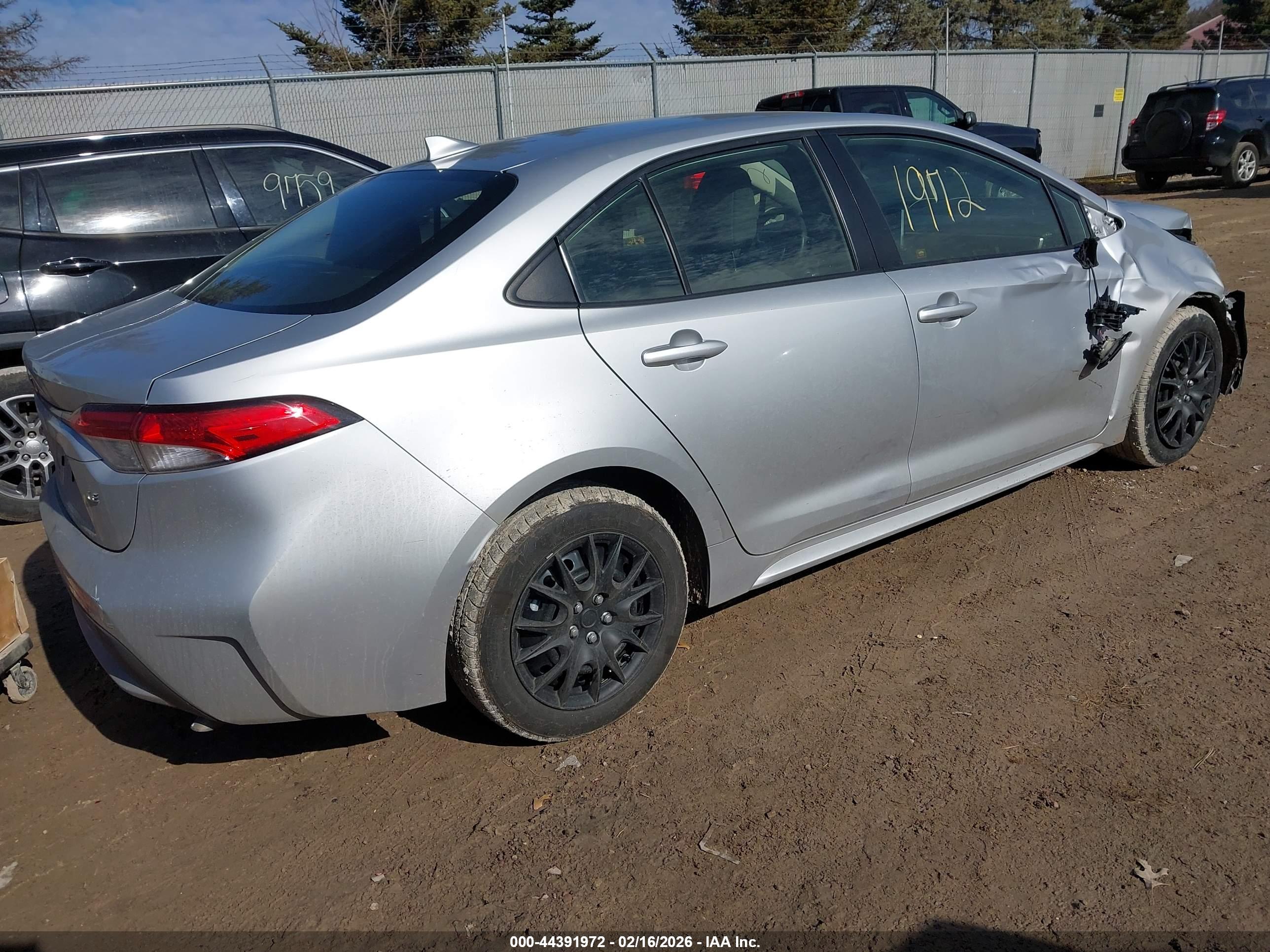 TOYOTA COROLLA image 4