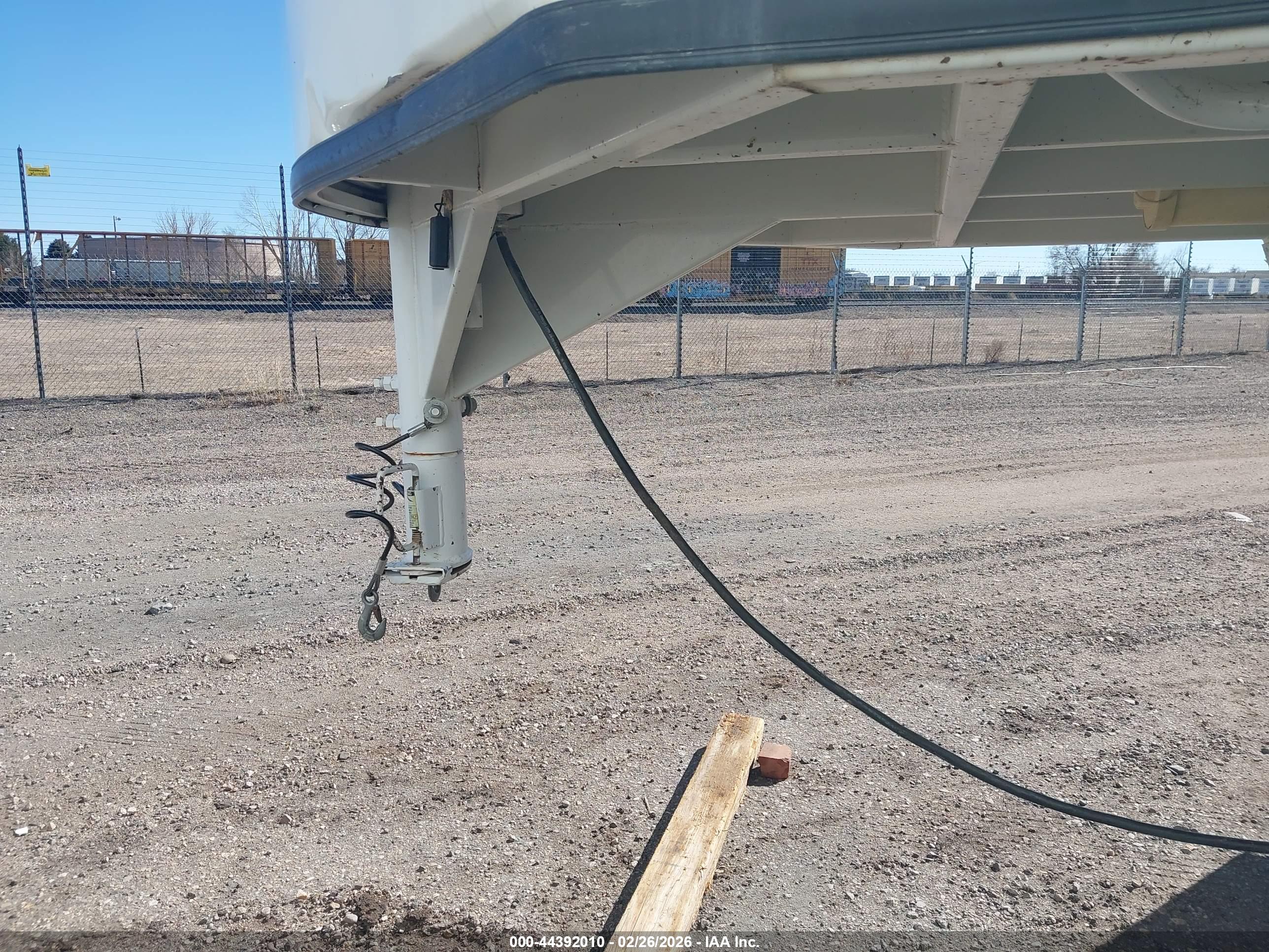 FOUR WINDS image 10