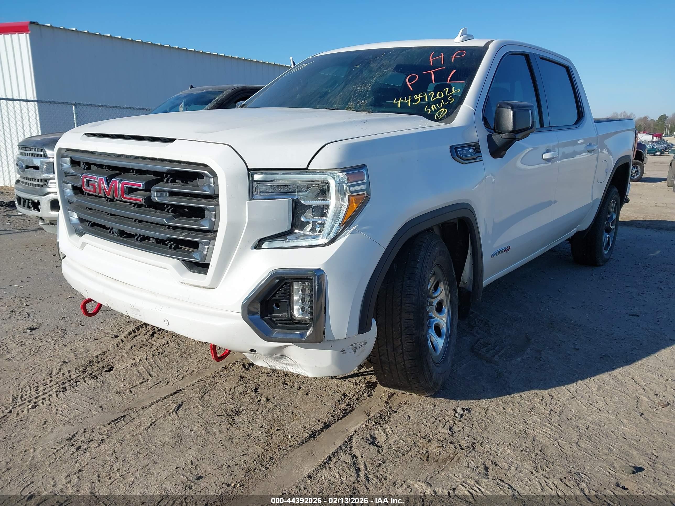 GMC SIERRA image 6
