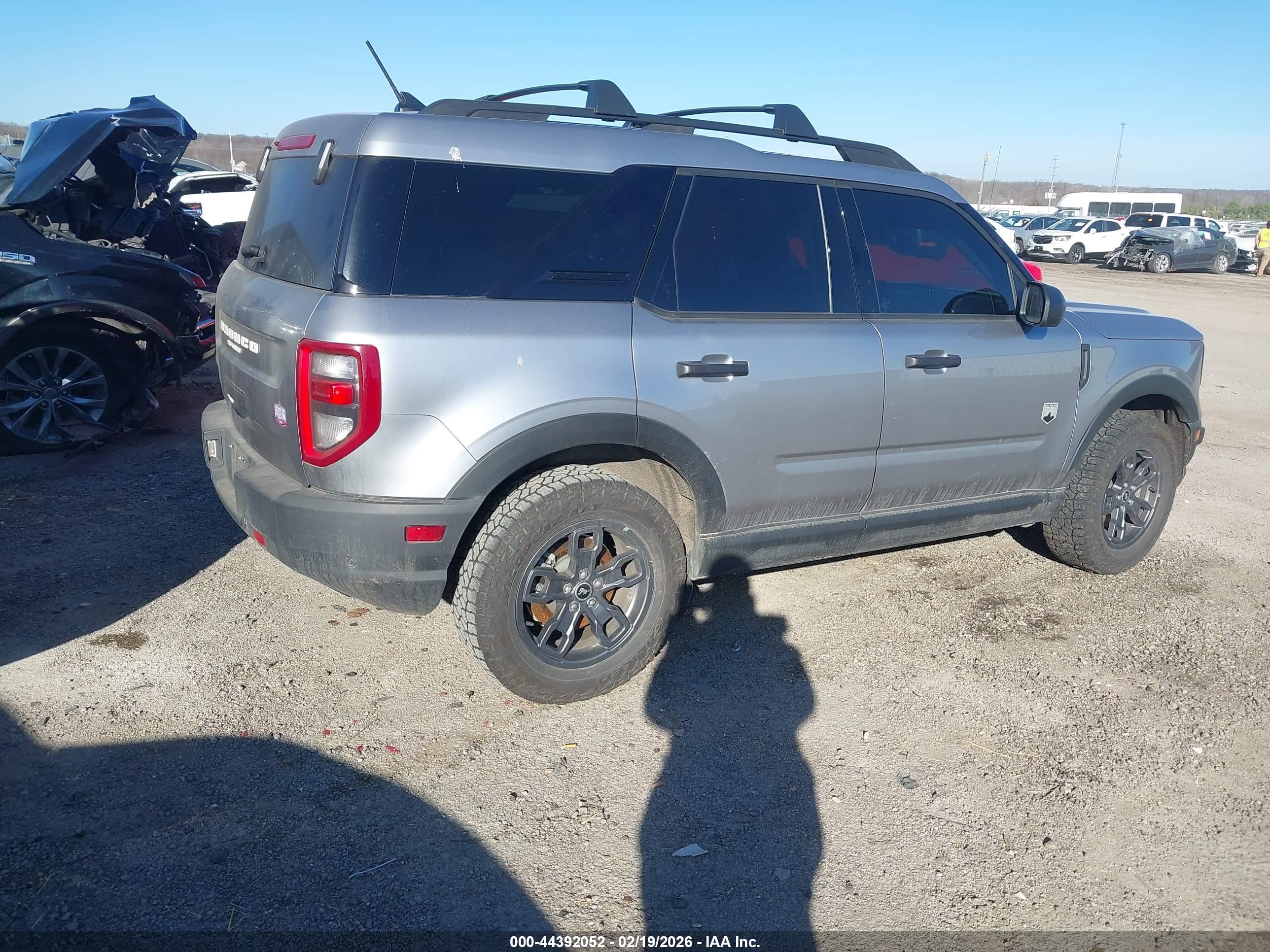 FORD BRONCO image 4