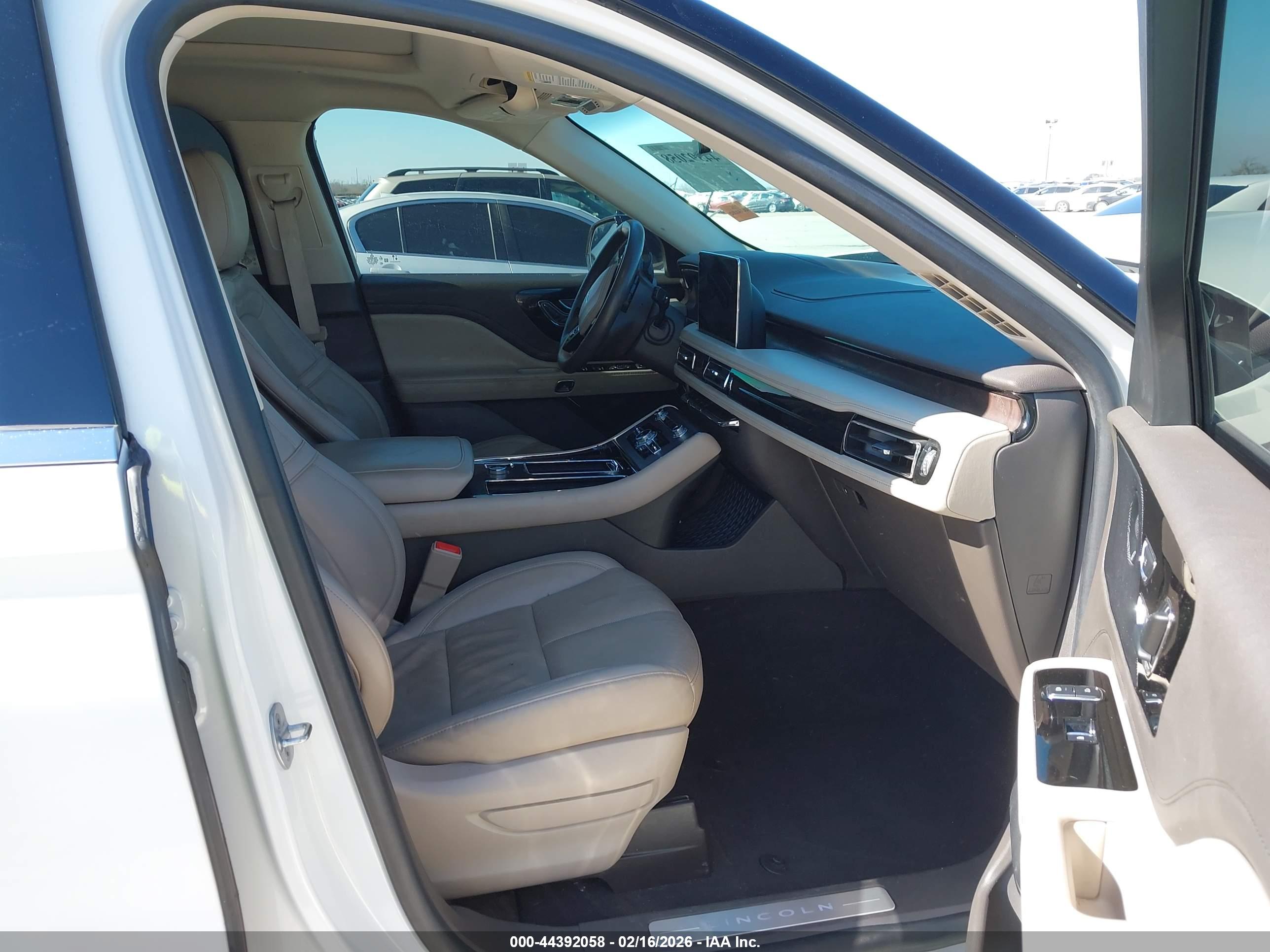 LINCOLN AVIATOR image 5