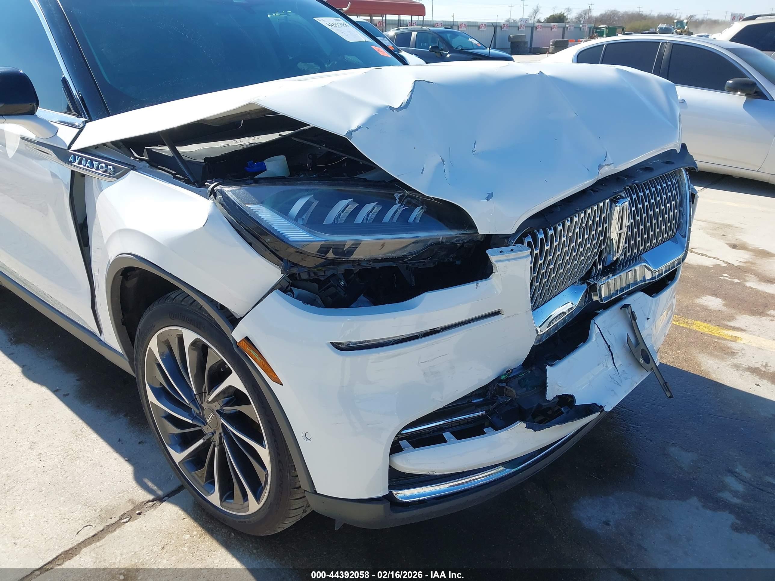 LINCOLN AVIATOR image 6