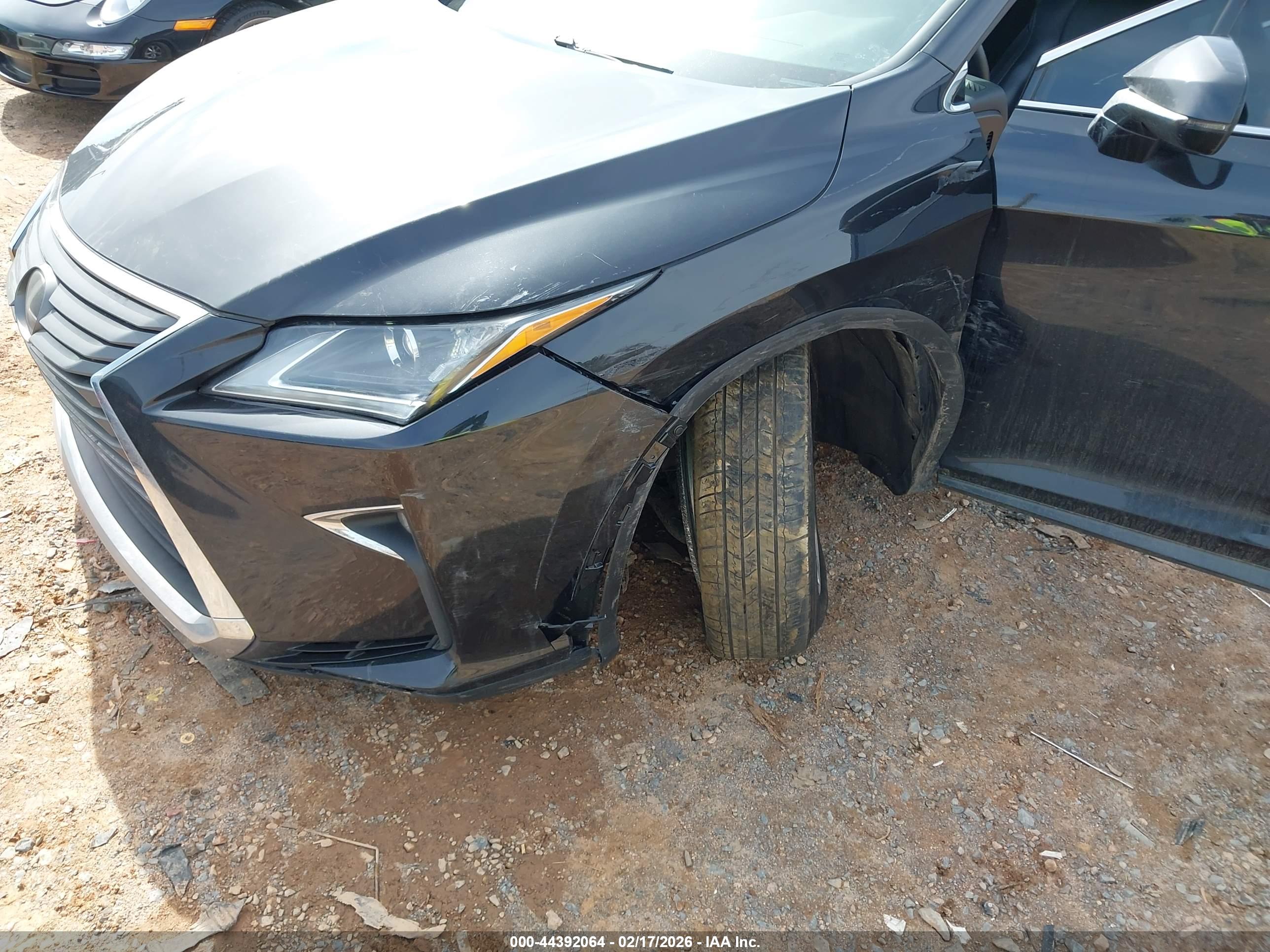 LEXUS RX image 6