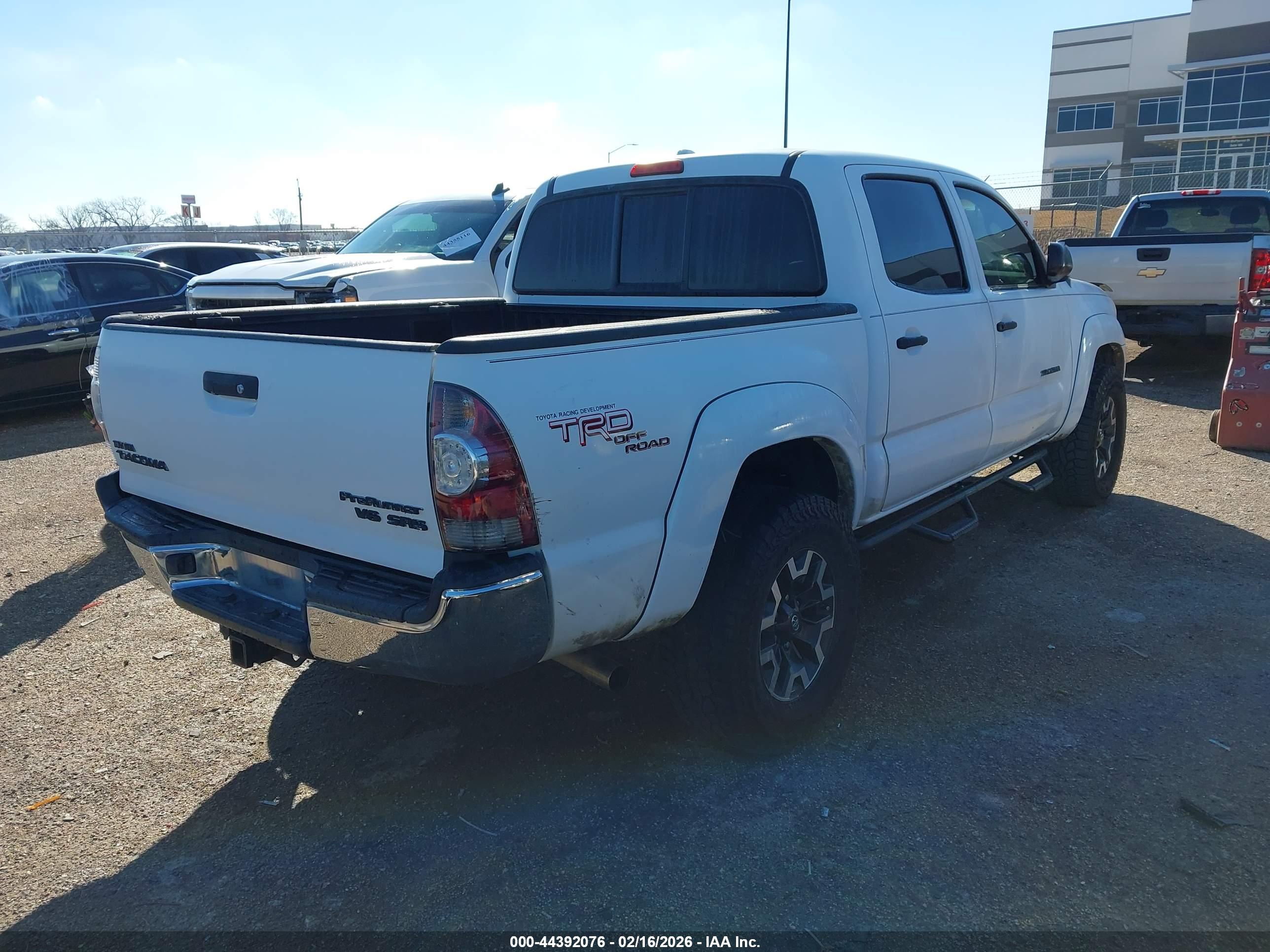 TOYOTA TACOMA image 4