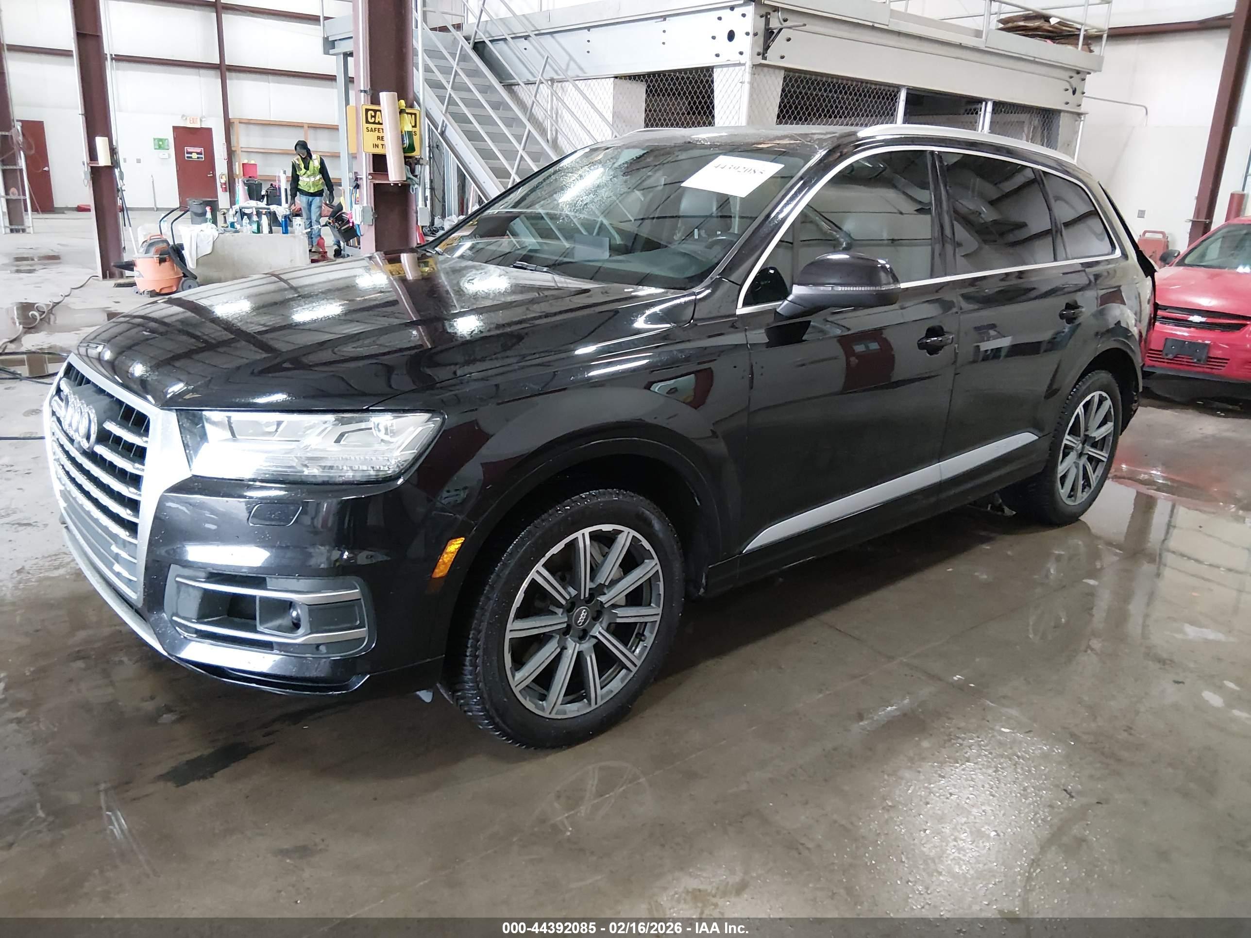 AUDI Q7 image 2
