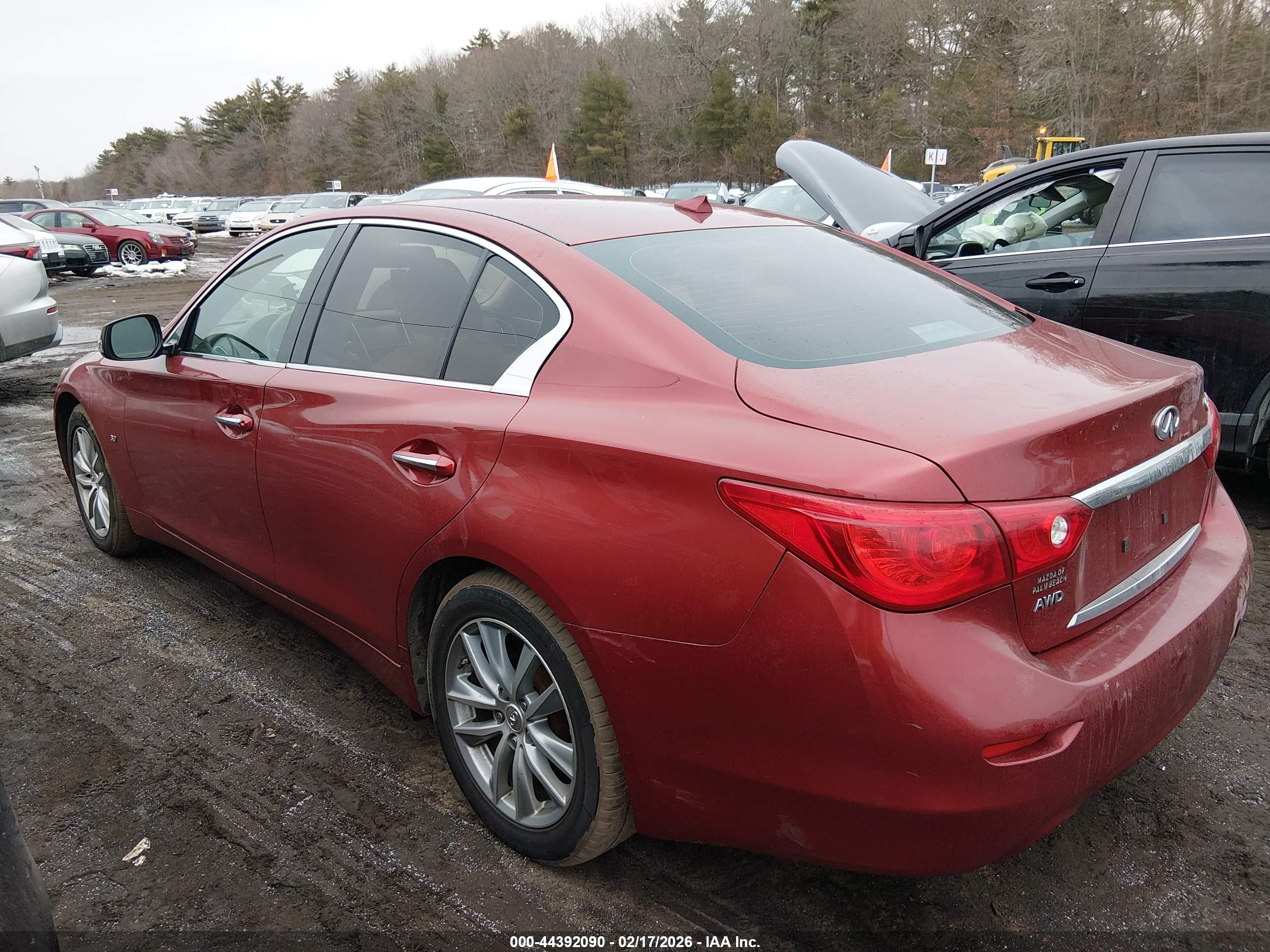 INFINITI Q50 image 3