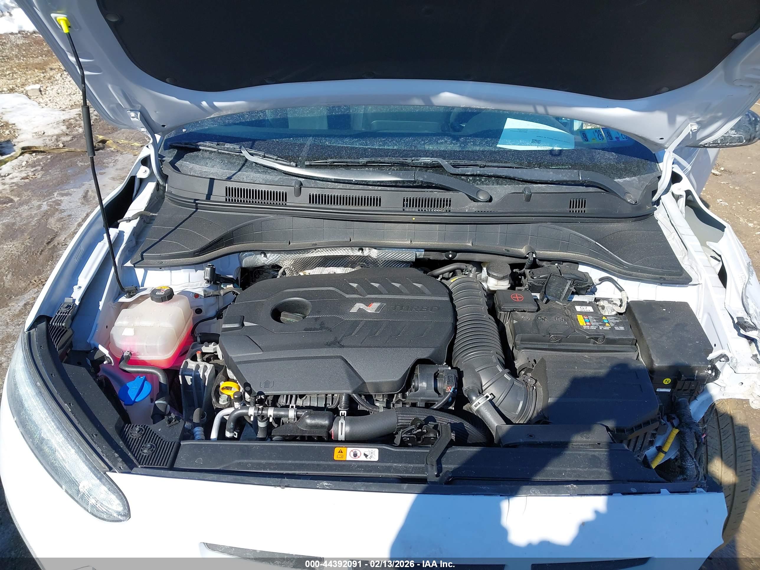HYUNDAI KONA image 10