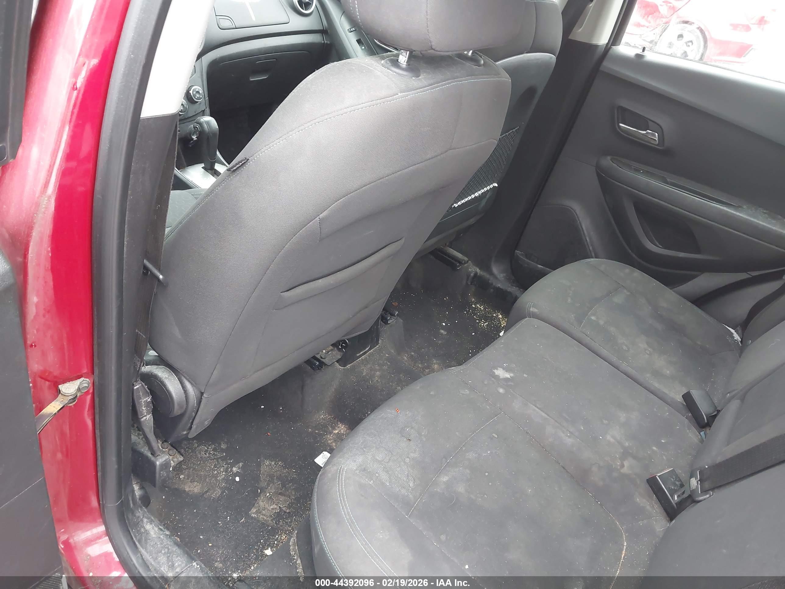 CHEVROLET TRAX image 8