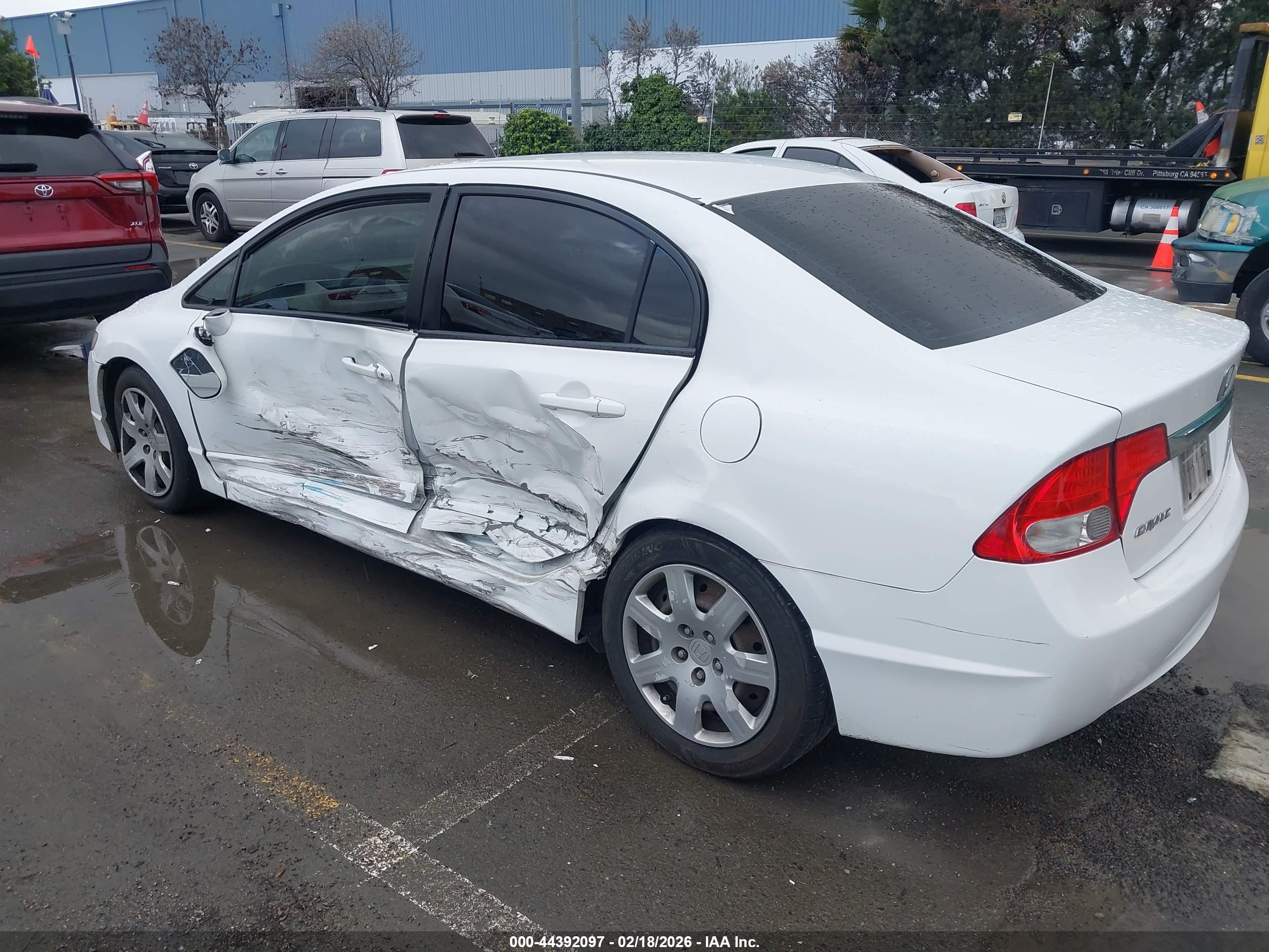 HONDA CIVIC image 3