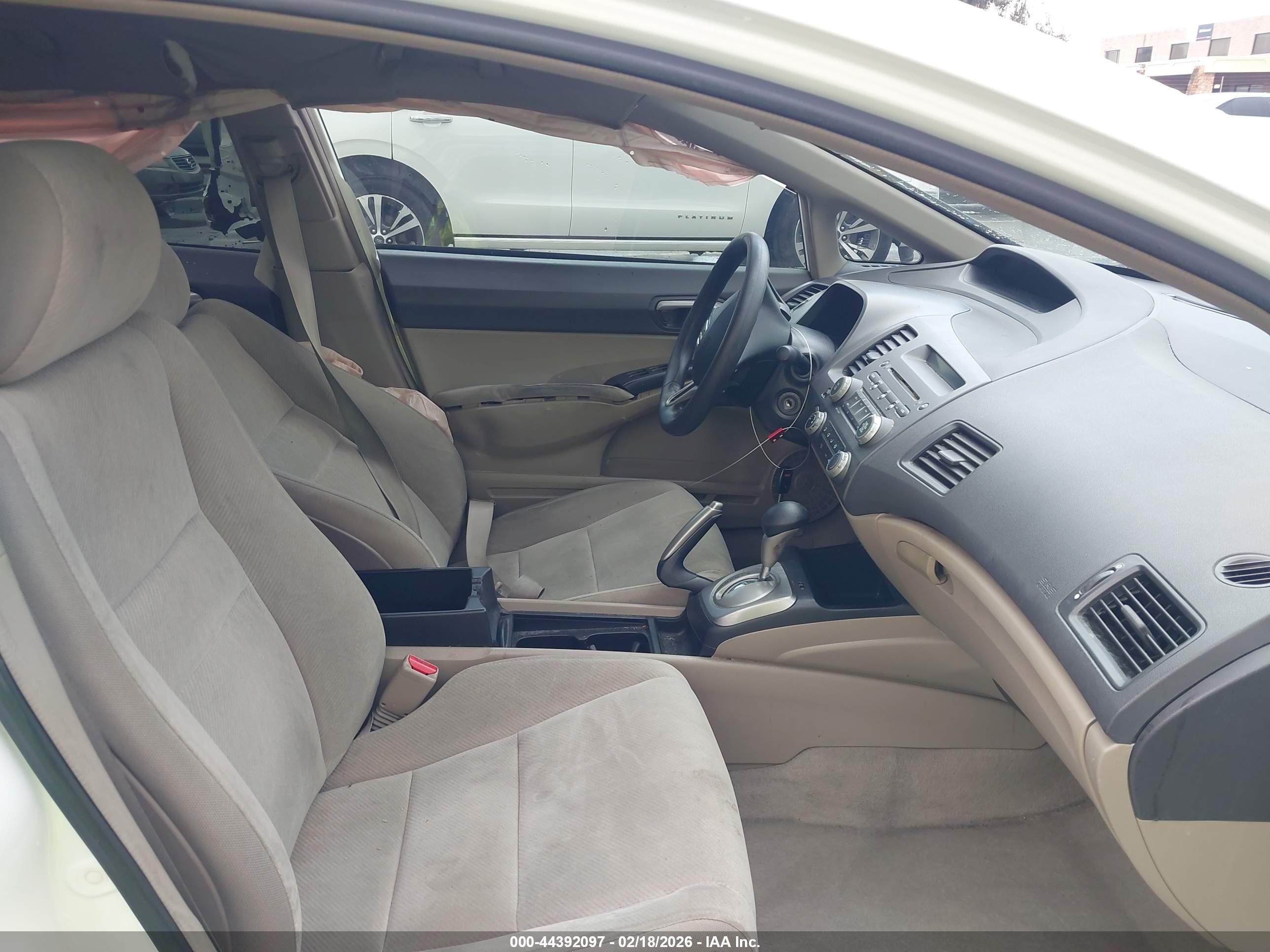 HONDA CIVIC image 5