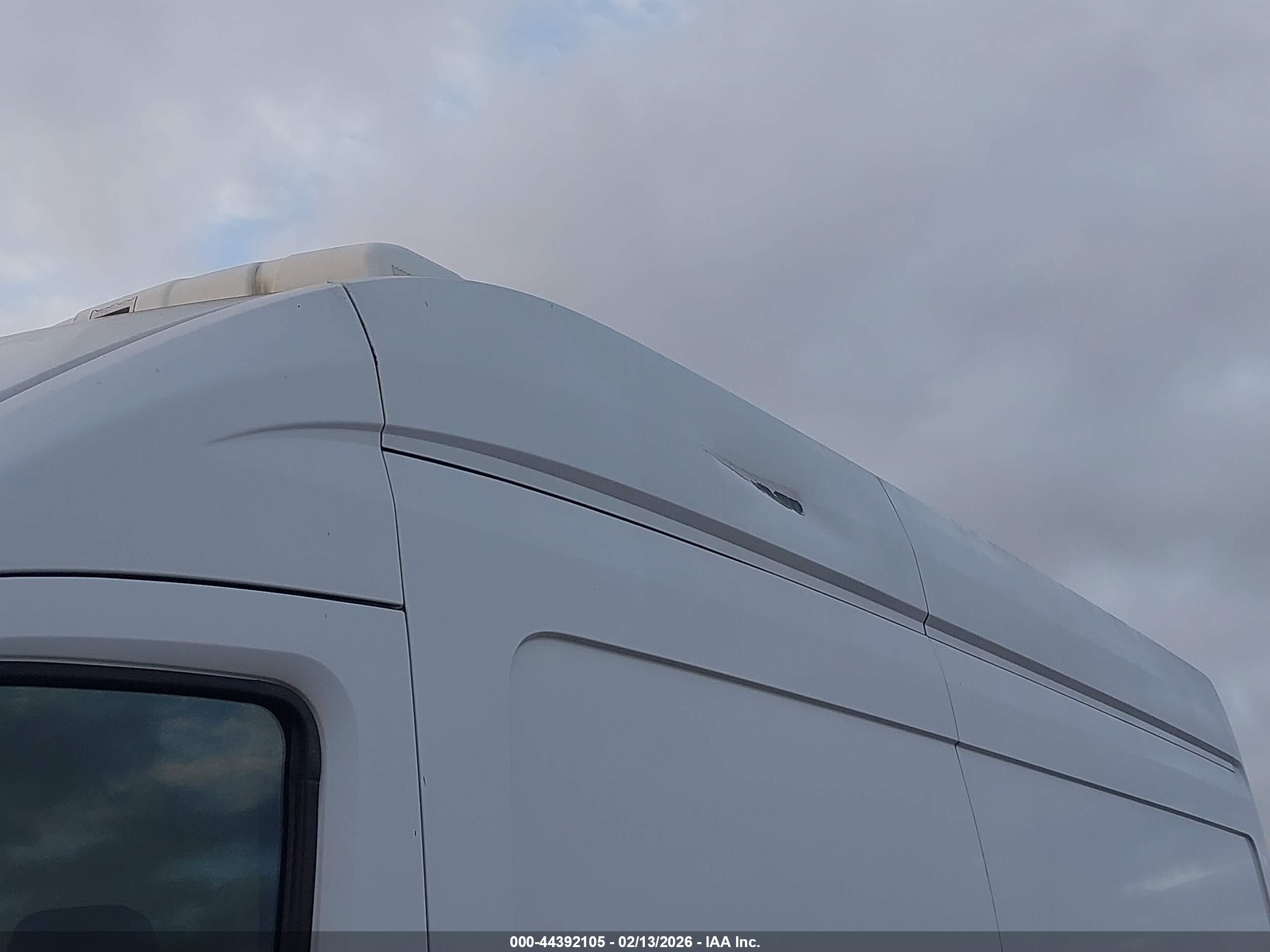 FORD TRANSIT-350 image 6