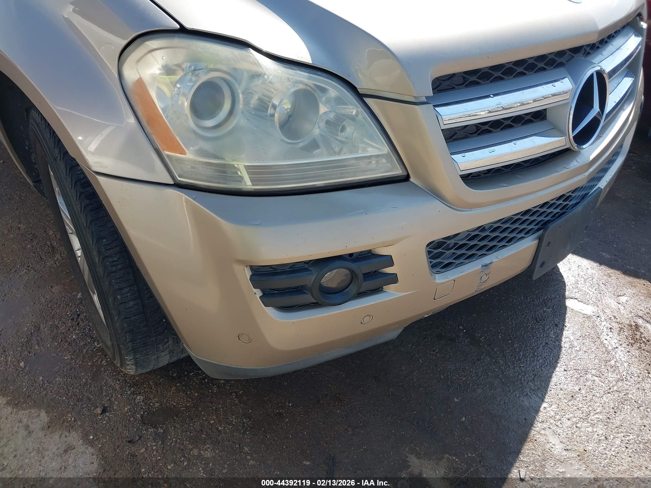 MERCEDES-BENZ GL image 6