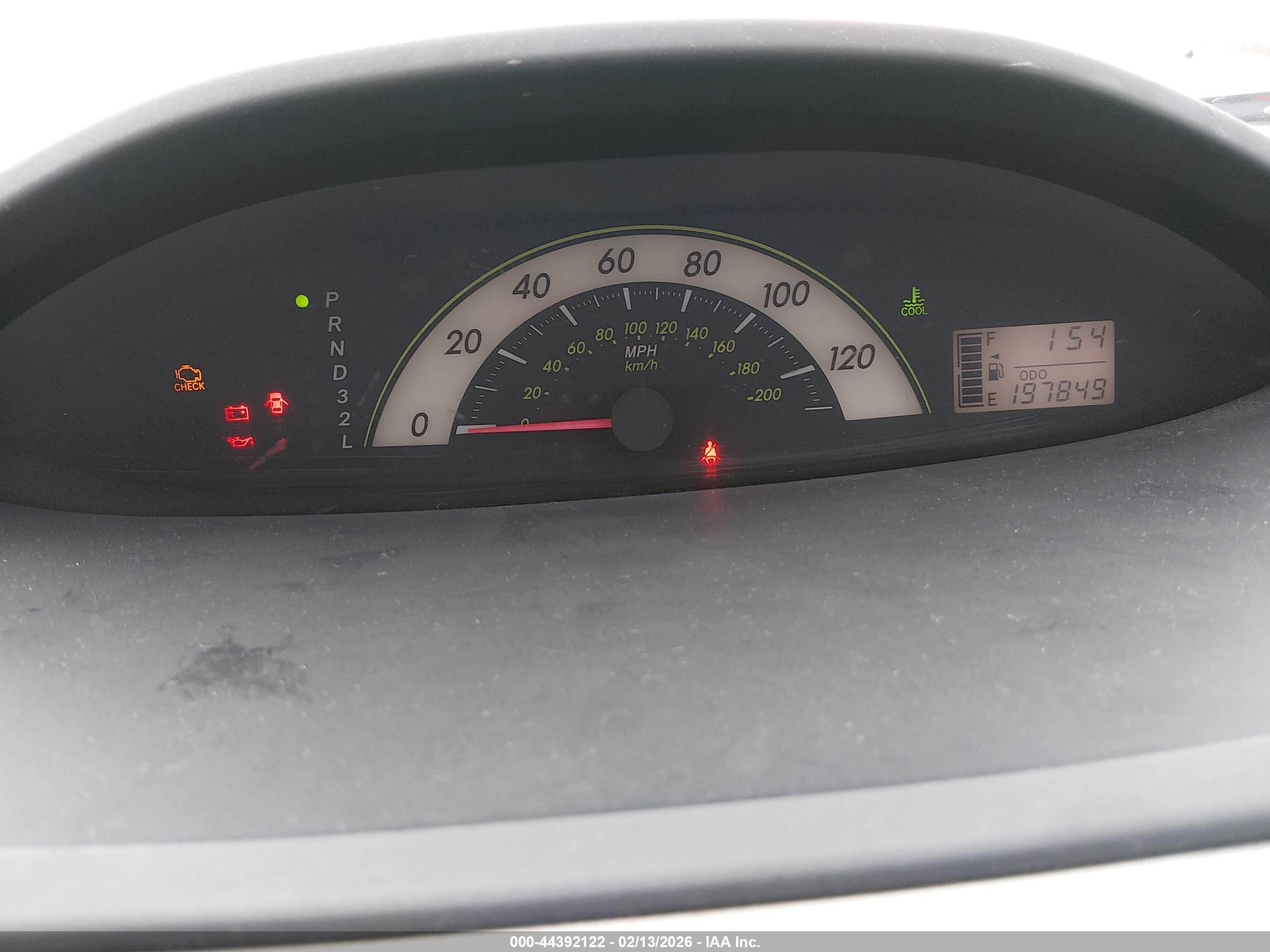 TOYOTA YARIS image 7