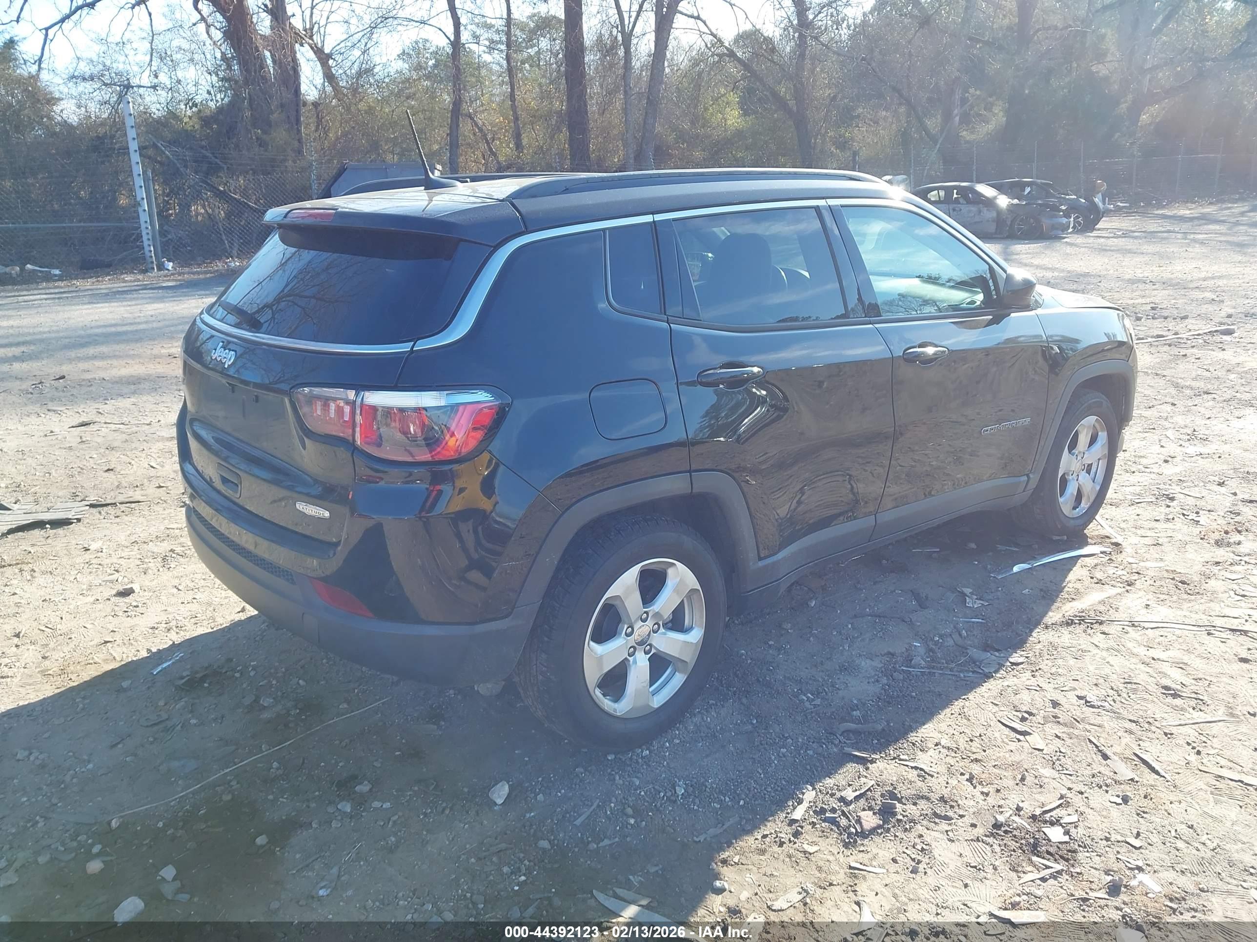 JEEP COMPASS image 4