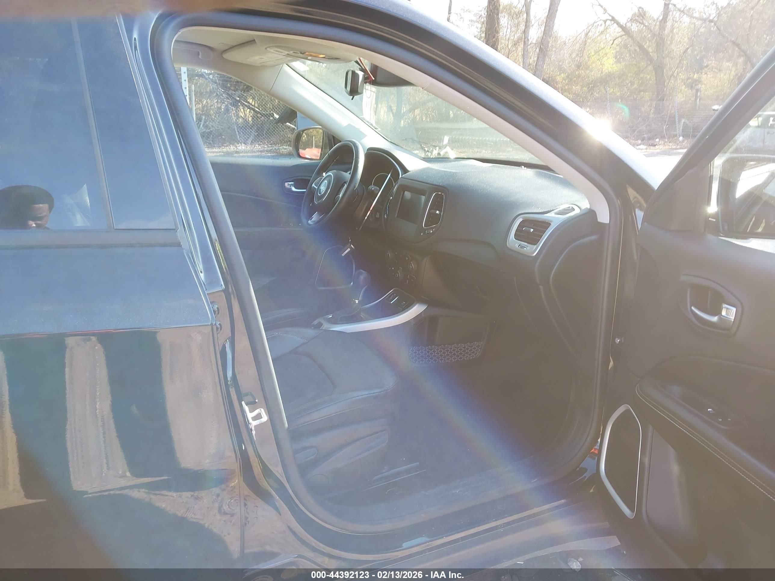 JEEP COMPASS image 5