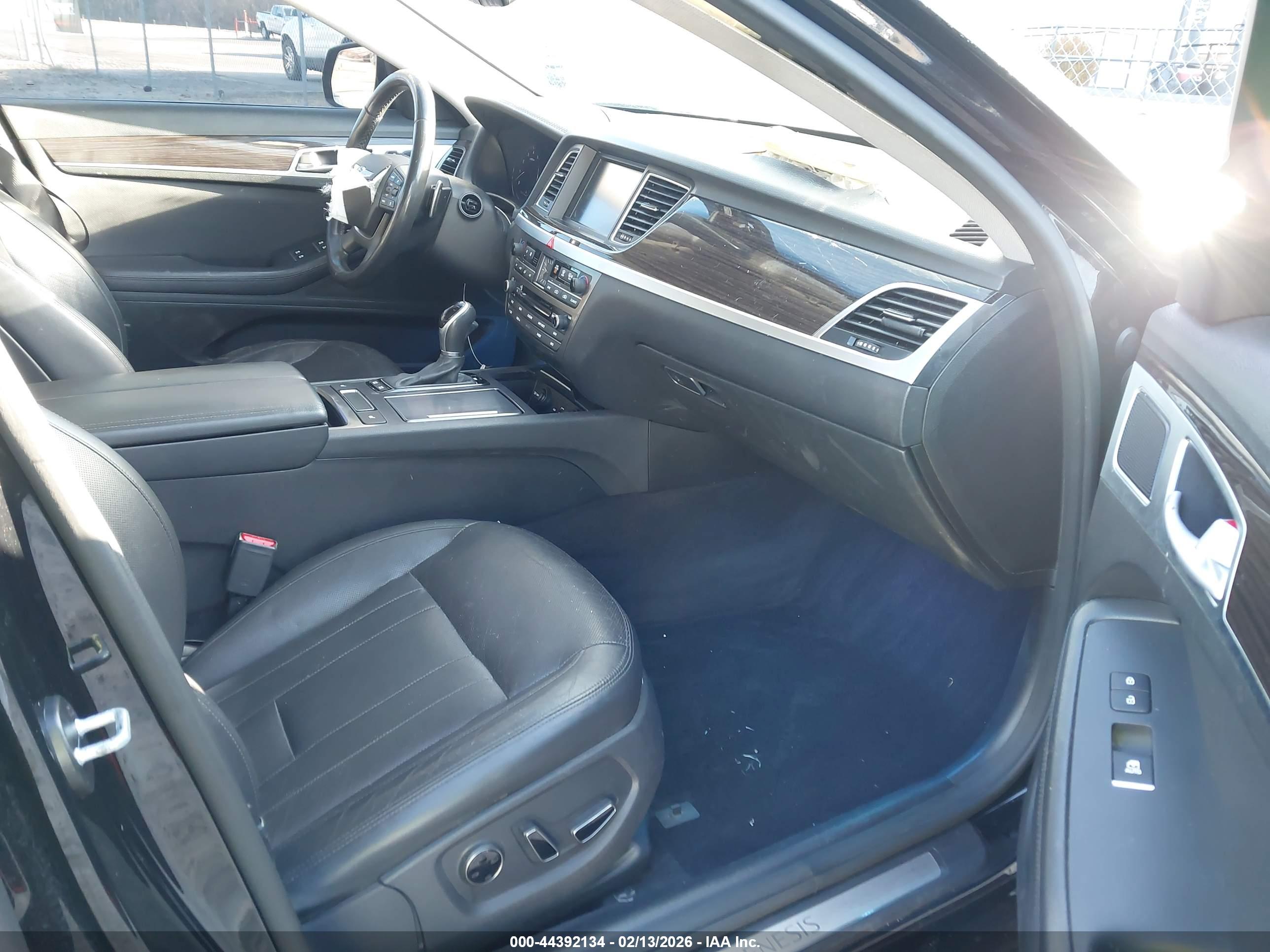 GENESIS G80 image 5