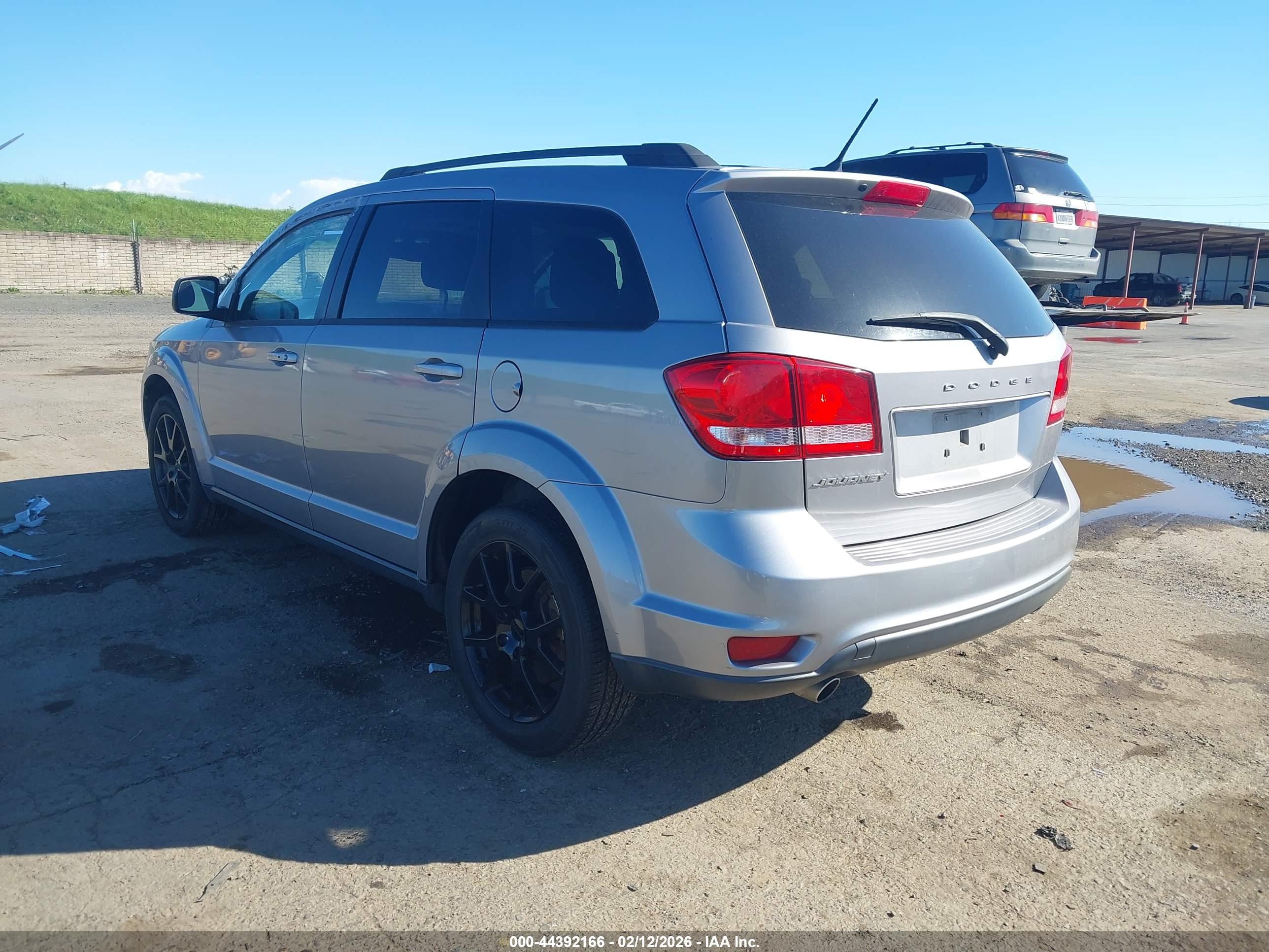 DODGE JOURNEY image 3