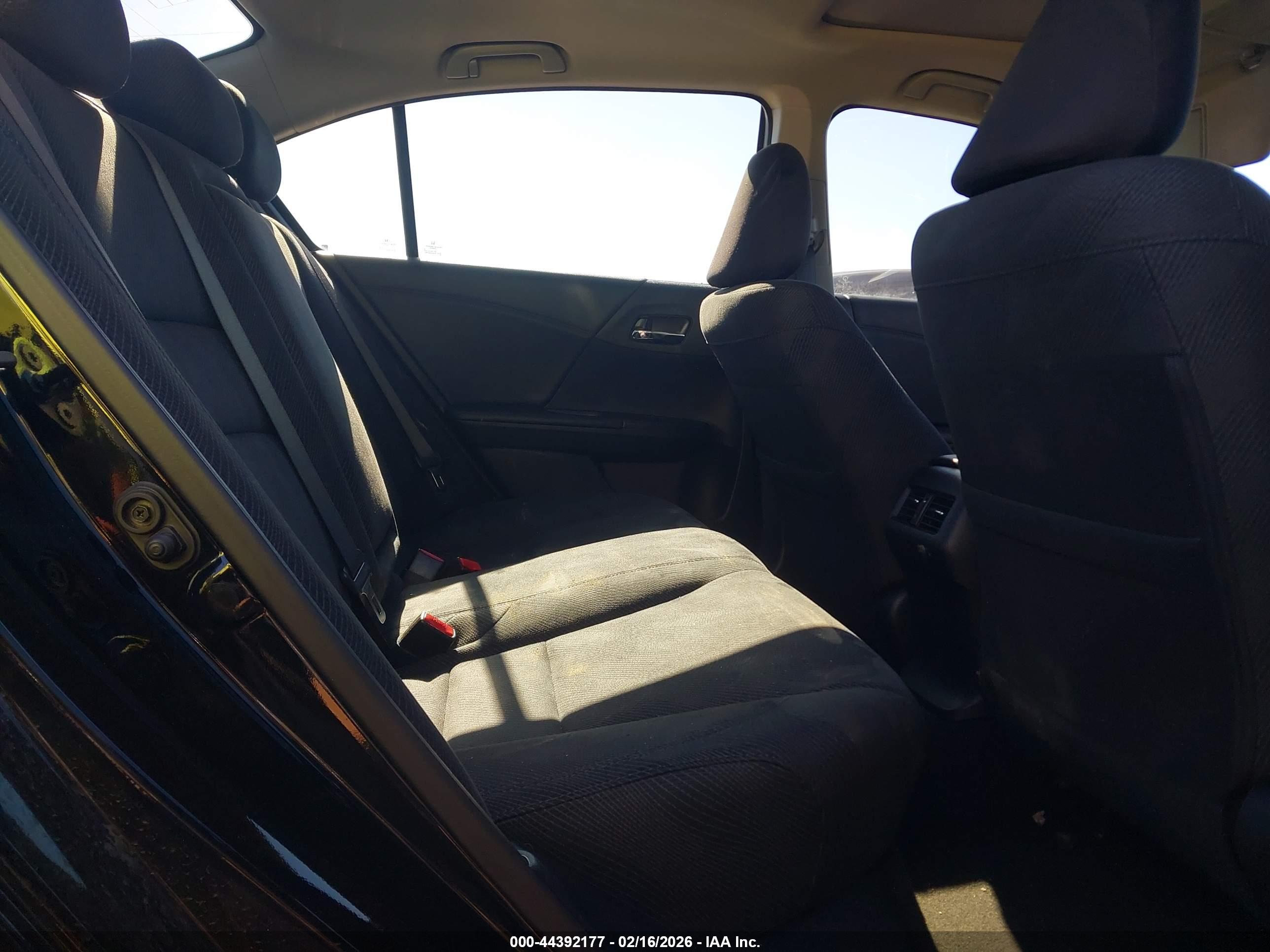 HONDA ACCORD image 8
