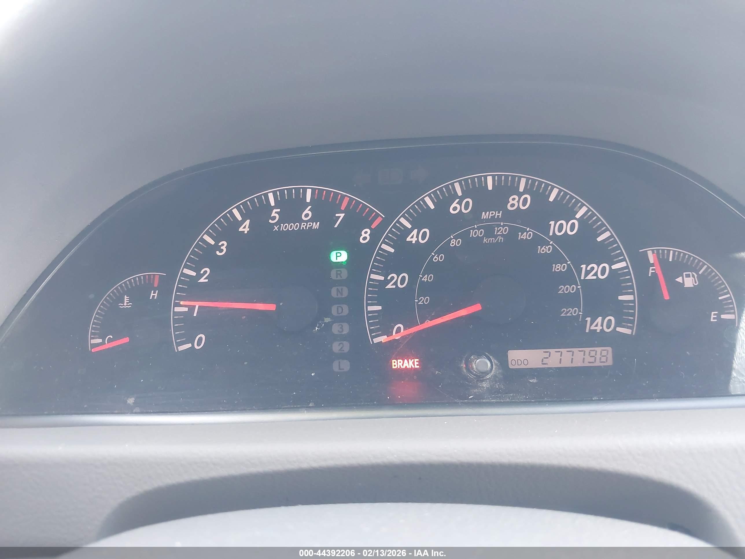 TOYOTA CAMRY image 7