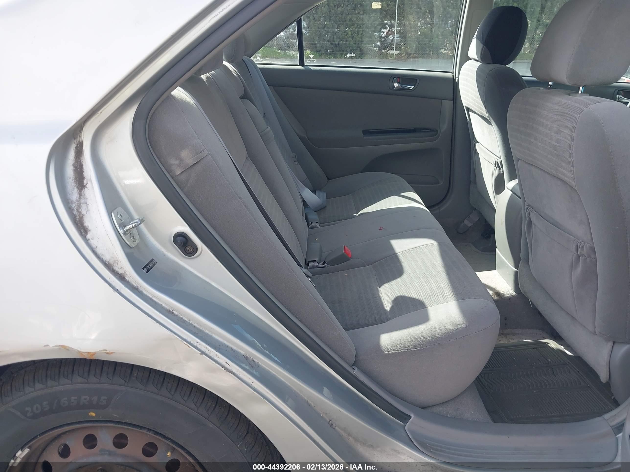 TOYOTA CAMRY image 8