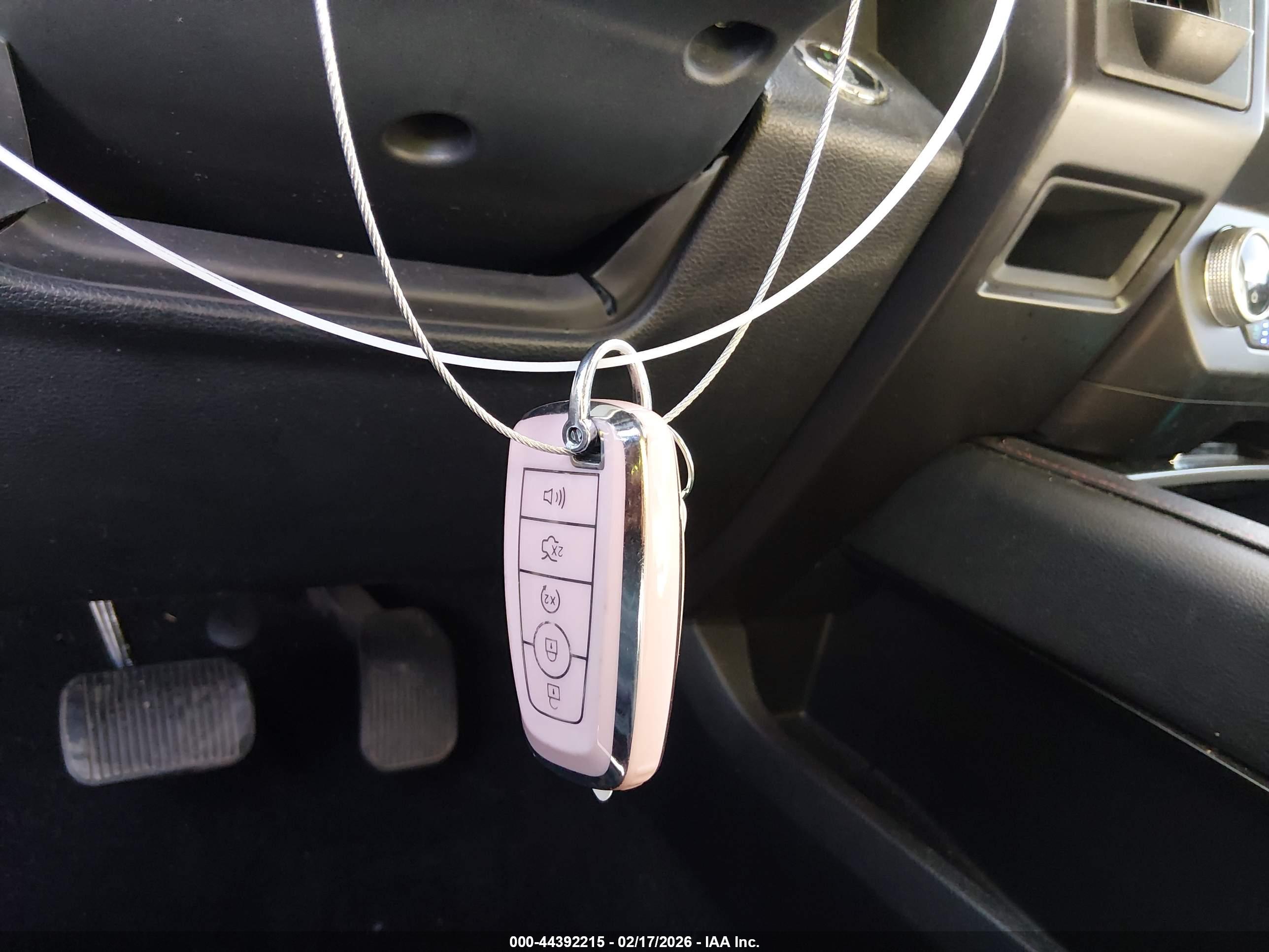 FORD EXPEDITION image 11