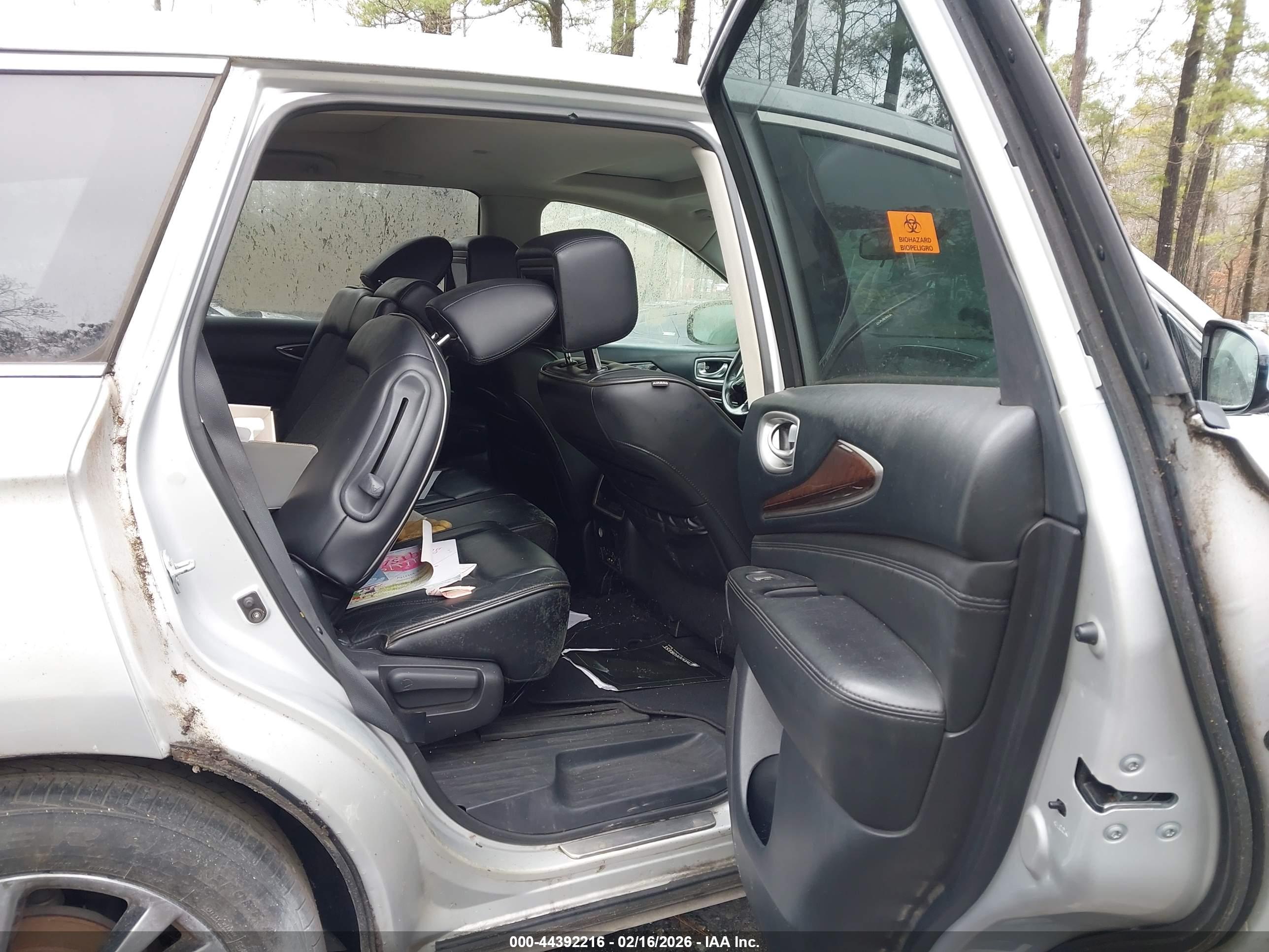 INFINITI QX60 image 8