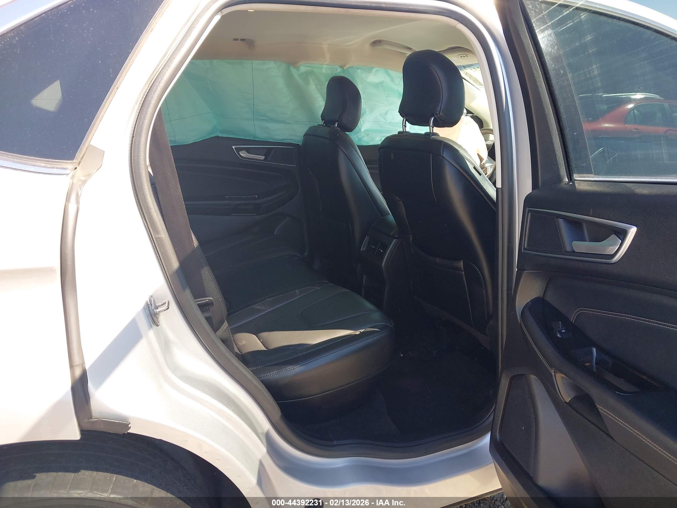FORD EDGE image 8