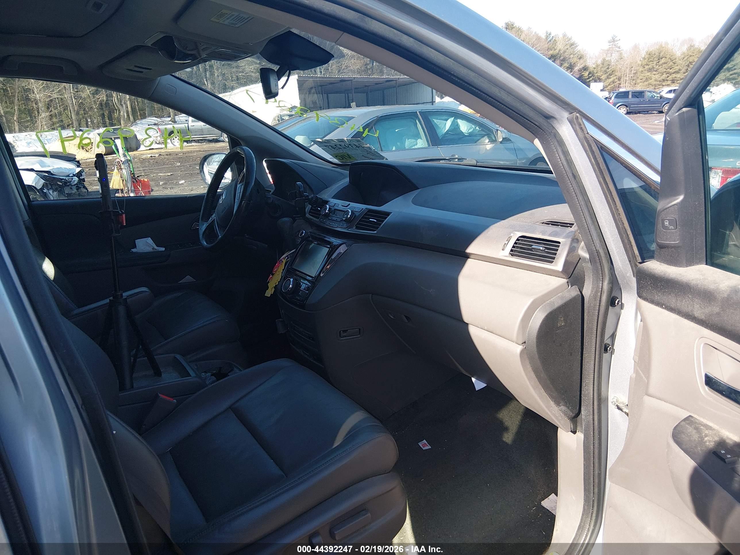 HONDA ODYSSEY image 5