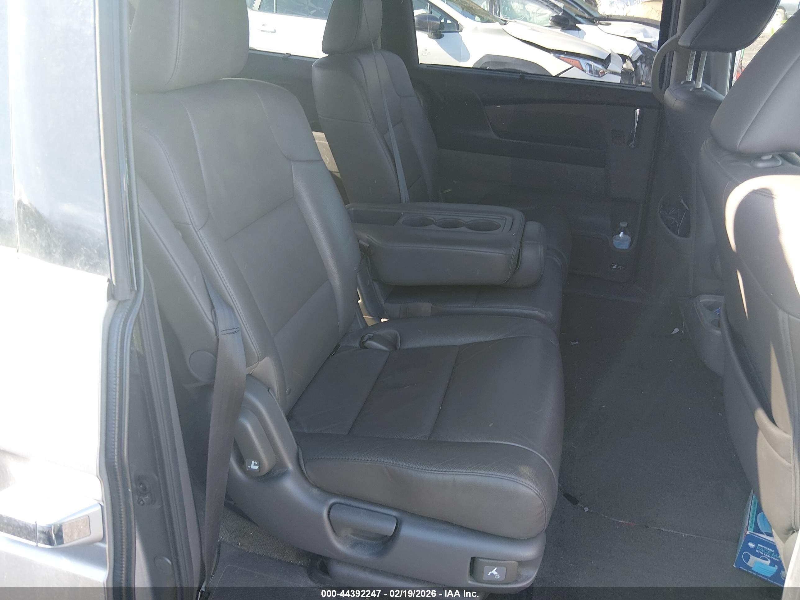 HONDA ODYSSEY image 8